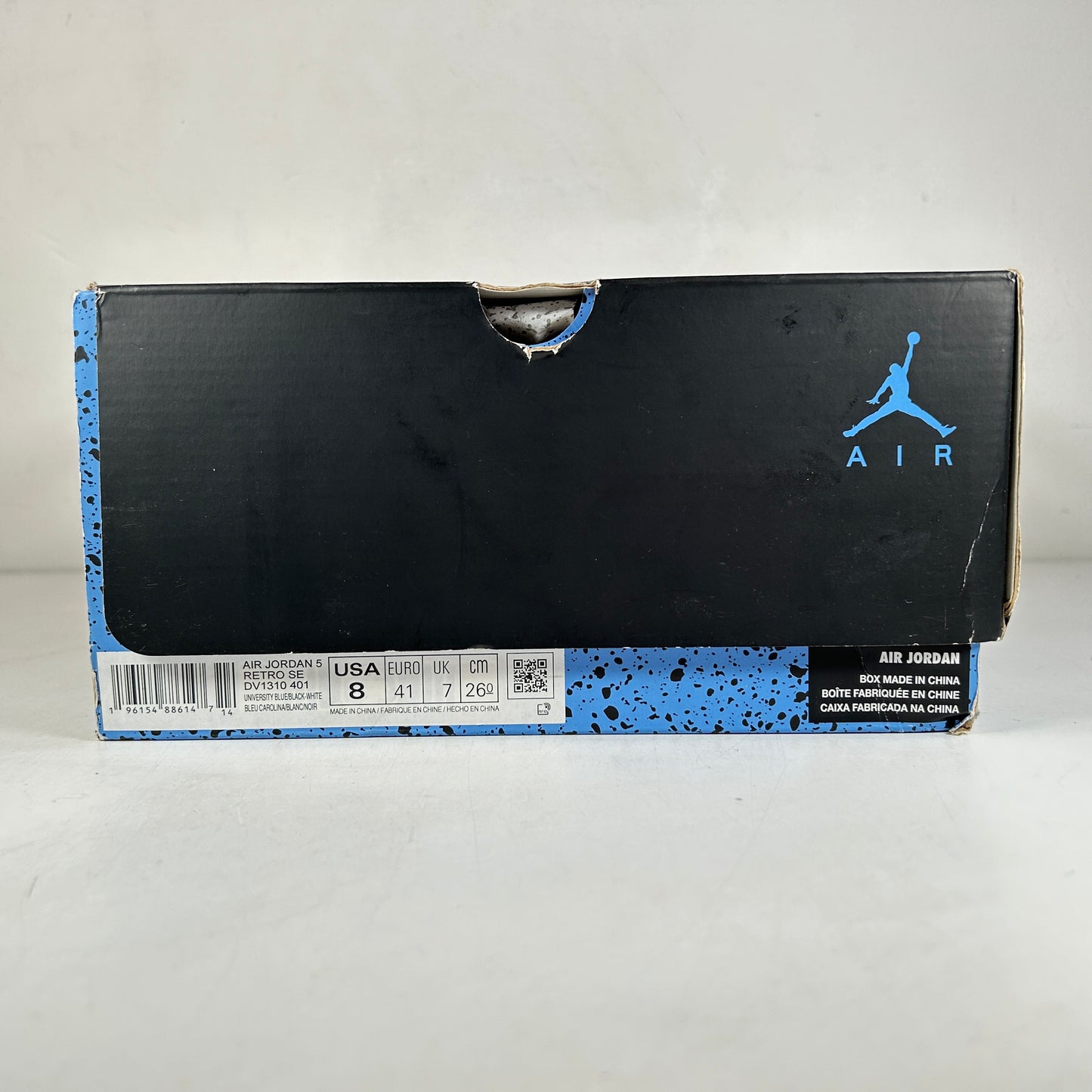 DV1310 401 Jordan 5 Retro UNC University Blue [USED] - 8 M (Used)