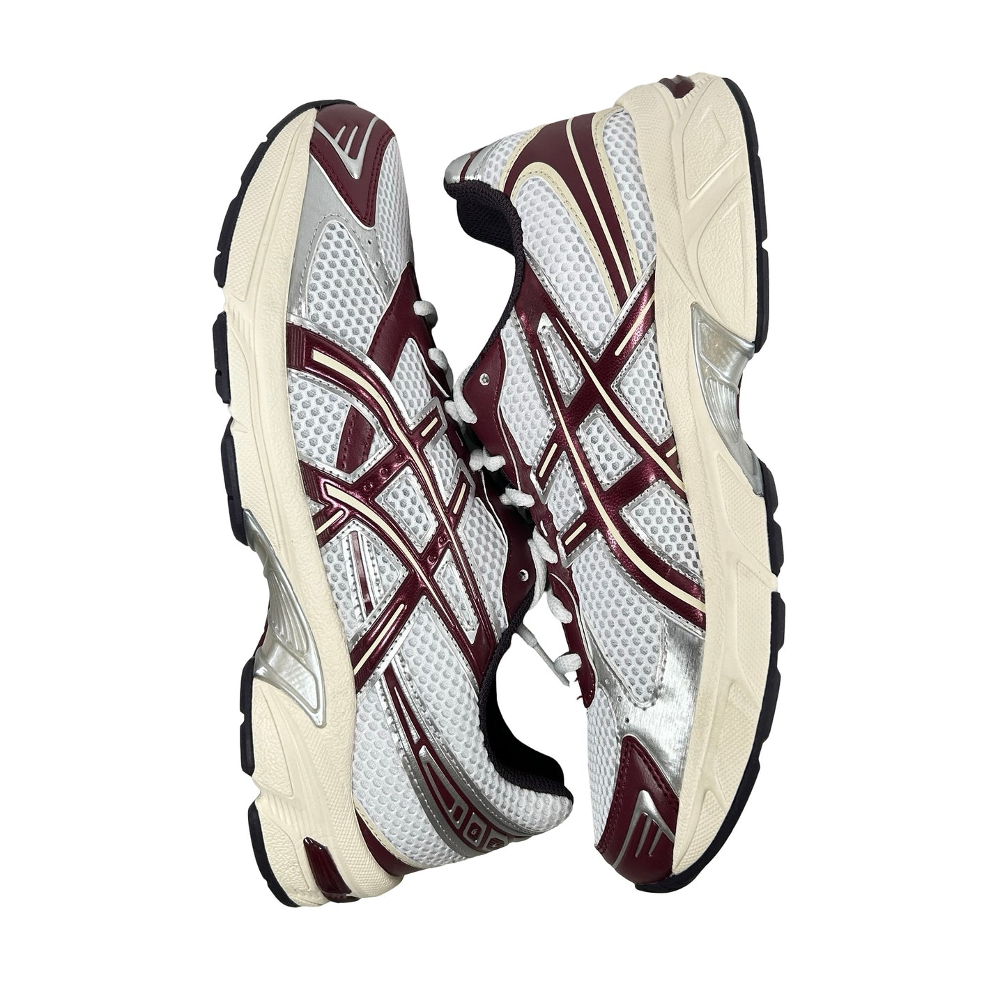 1203A685 100 ASICS Gel-1130 White Maroon Banner [USED] - 8.5 M (Used)