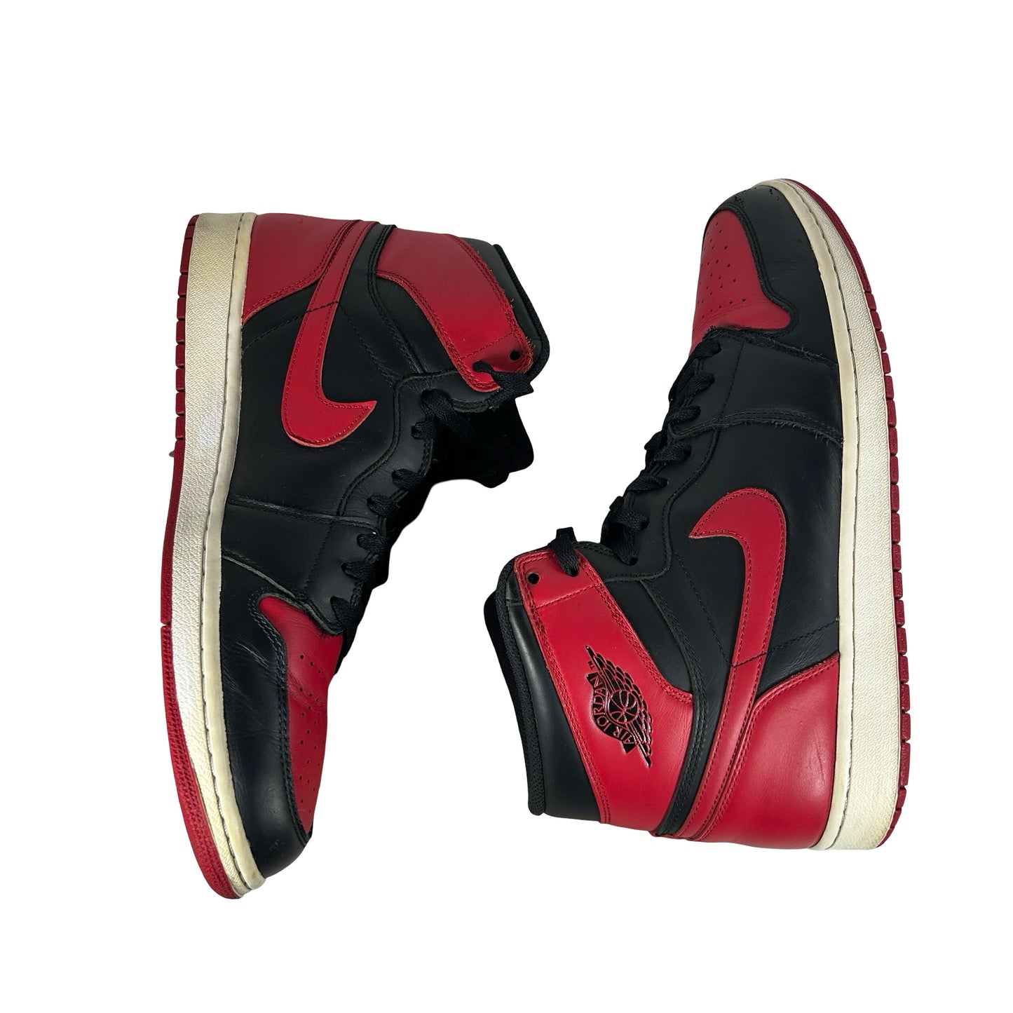 555088 023 Jordan 1 Retro Bred (2013) [USED] - 13 M (Used)