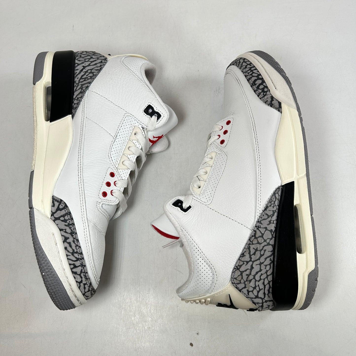 DN3707 100 Jordan 3 Retro White Cement Reimagined [USED] - 9.5 M (Used7)