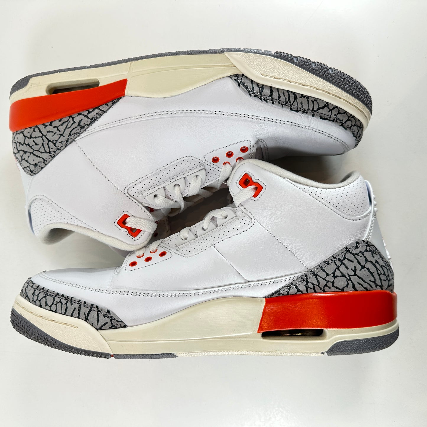 CK9246 121 Jordan 3 Retro Georgia Peach (Women's) [USED] - 12 W (Used2)