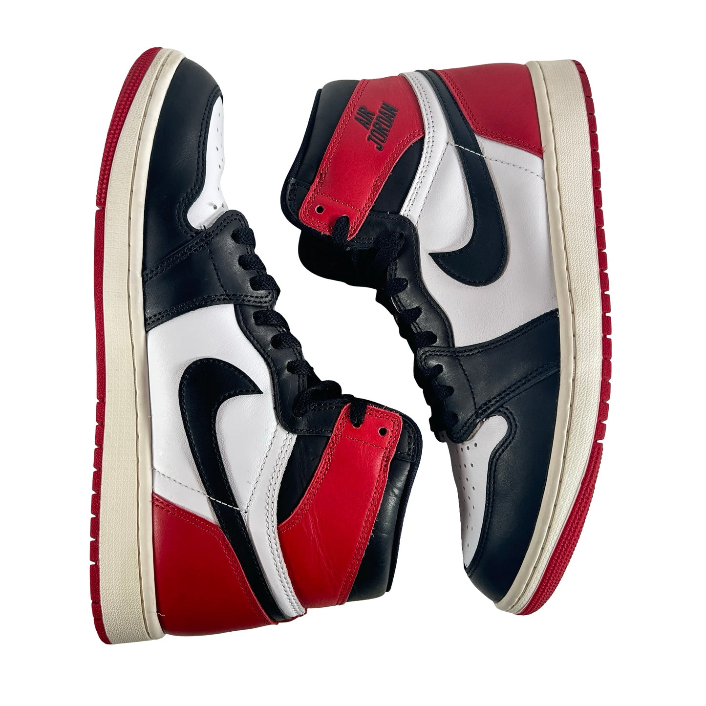 DZ5485 106 Air Jordan 1 High OG Black Toe Reimagined [USED] - 10.5 M (Used4)