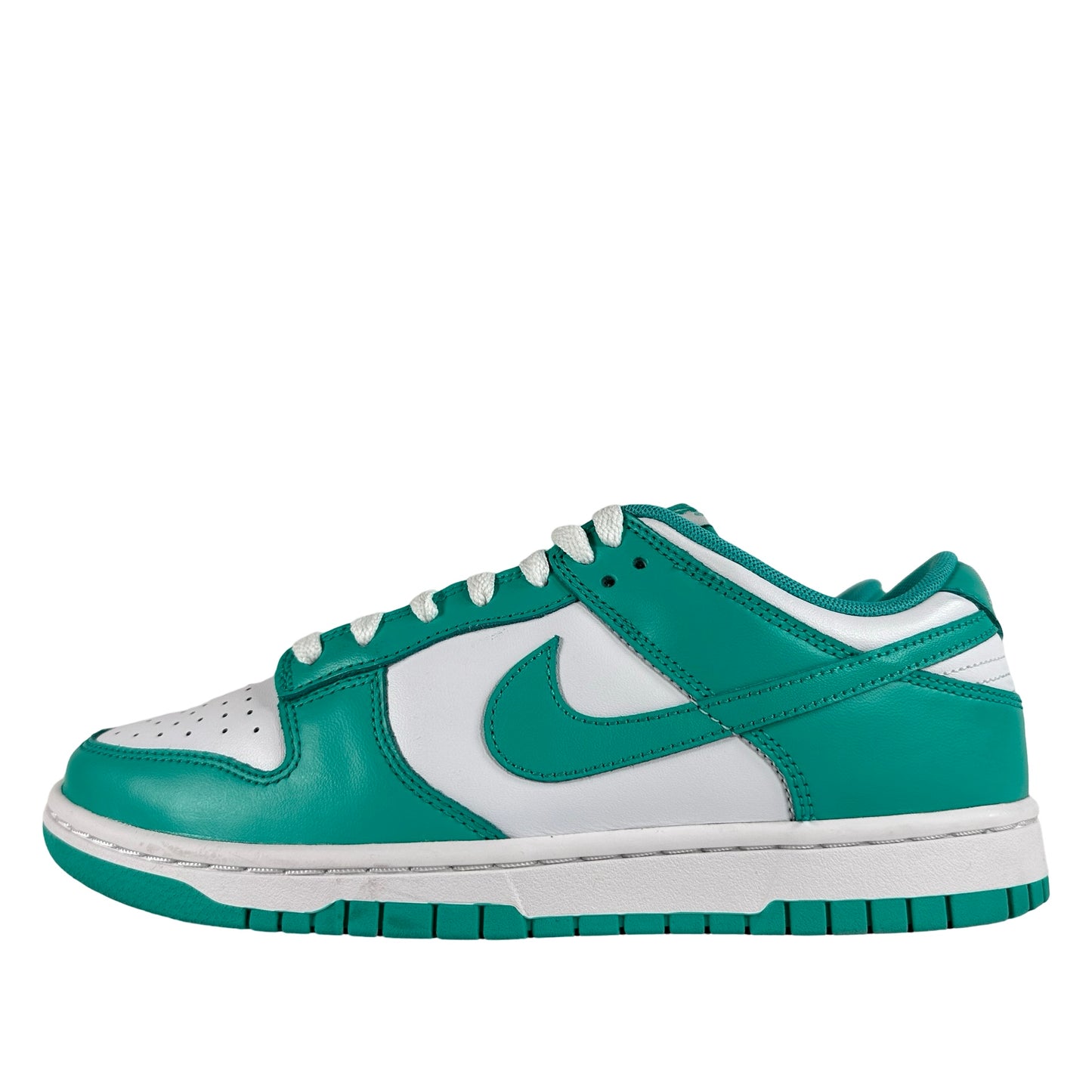 DV0833 101 Nike Dunk Low Claro Jade