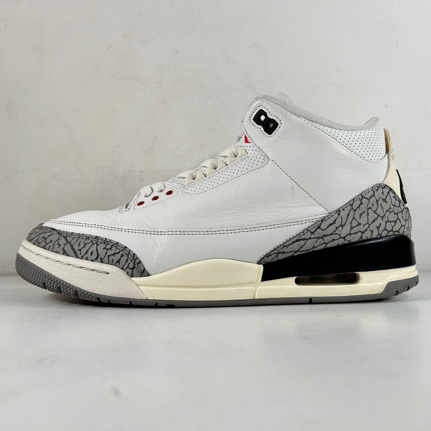 DN3707 100 Jordan 3 Retro White Cement Reimagined [USED] - 11.5 M (Used6)