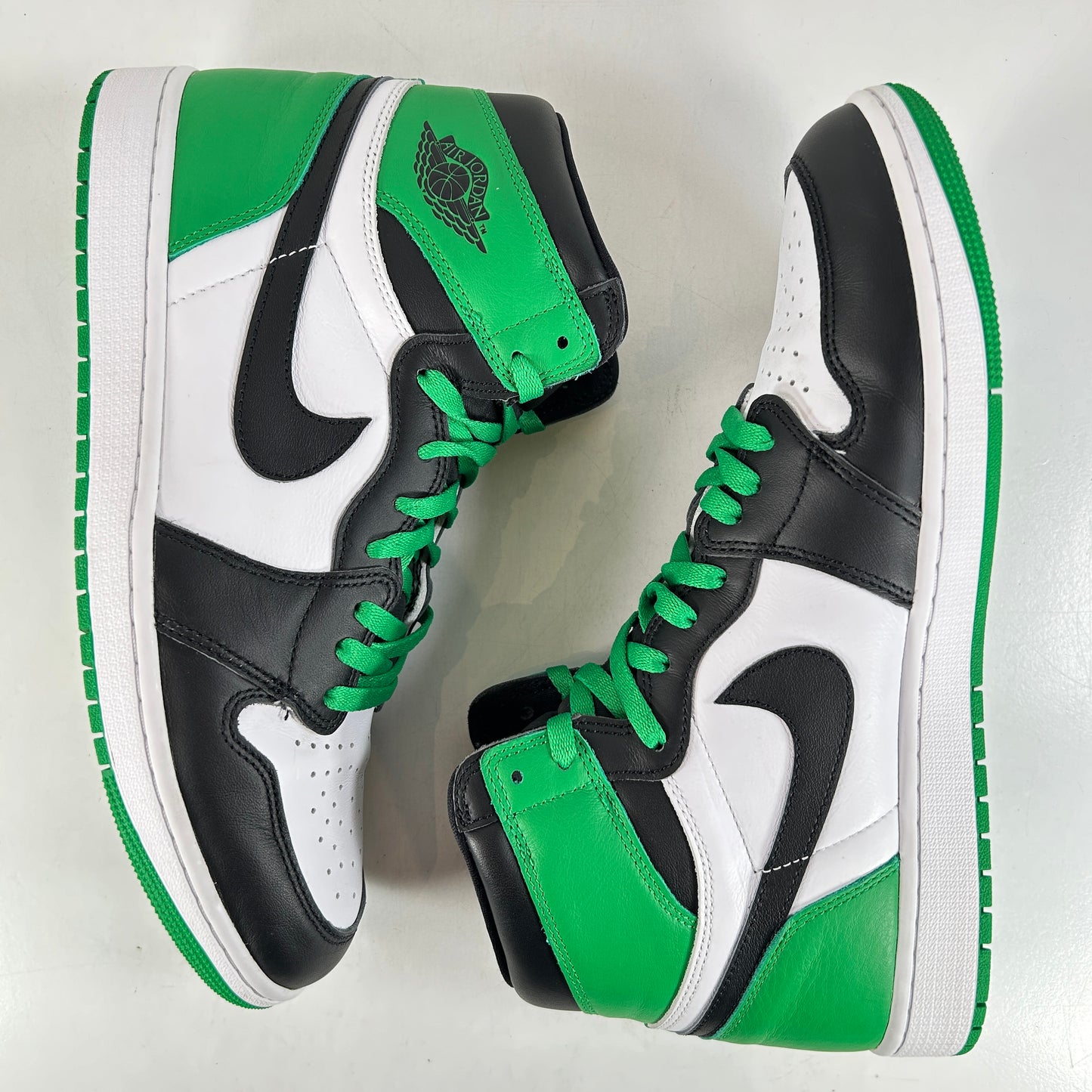 DZ5485 031 Jordan 1 Retro High OG Lucky Green [USED] - 13 M (Used) (No Box2)