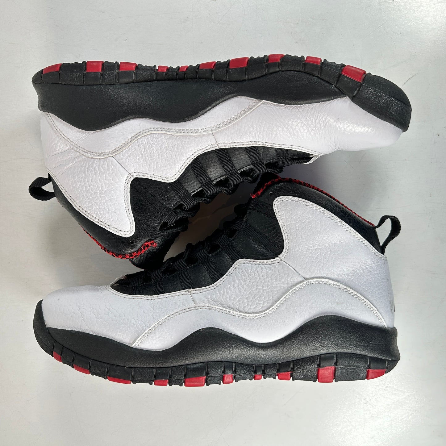 310805 100 Jordan 10 Retro Chicago Bulls (2012) [USED] - 9.5 M (Used)