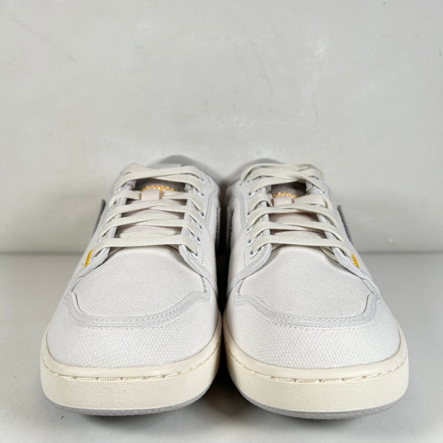 DO8912 101 Jordan 1 Retro AJKO Low SP Unión Lona Blanca