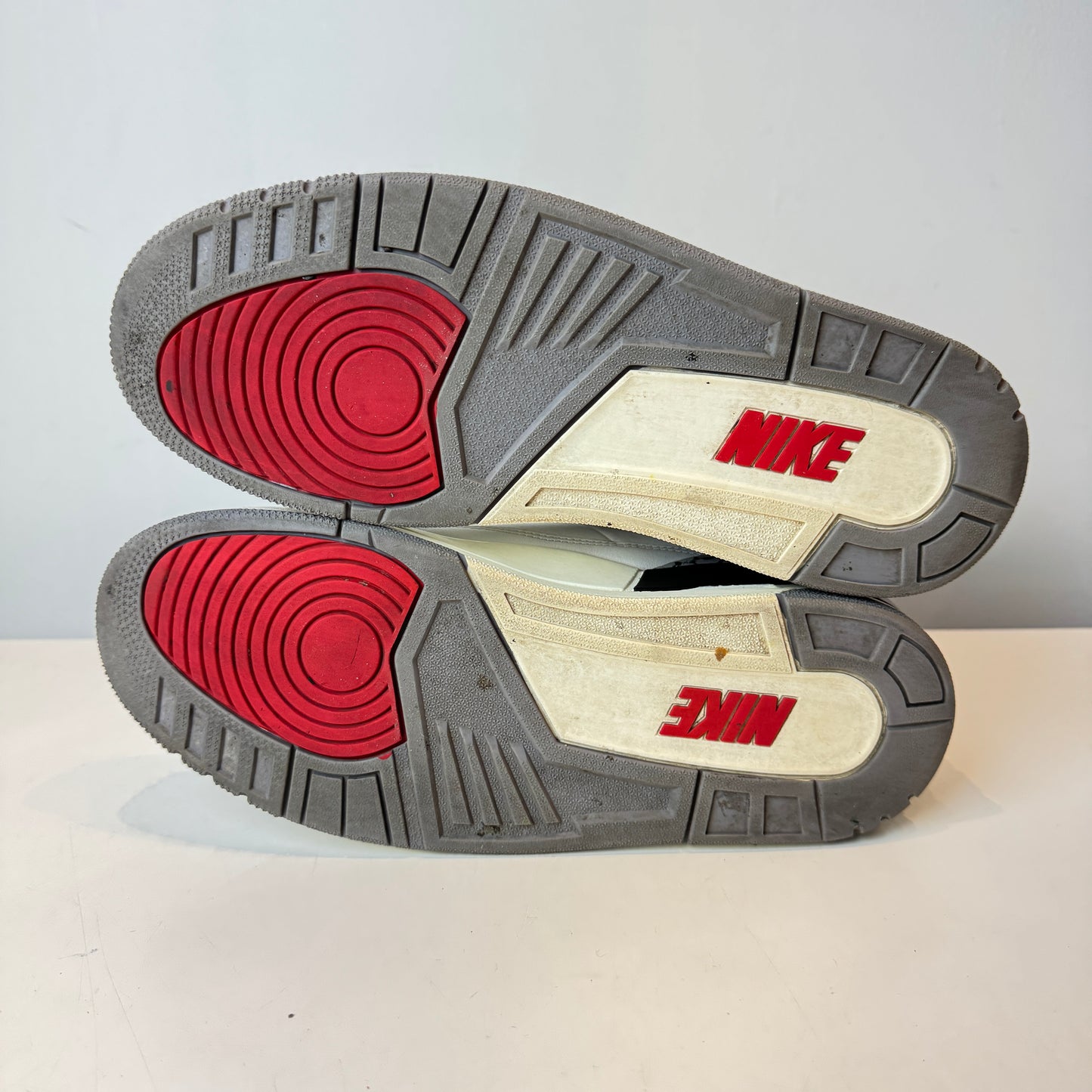 DN3707 100 Jordan 3 Retro White Cement Reimagined [USED] - 9.5 M (Used) (No Box)