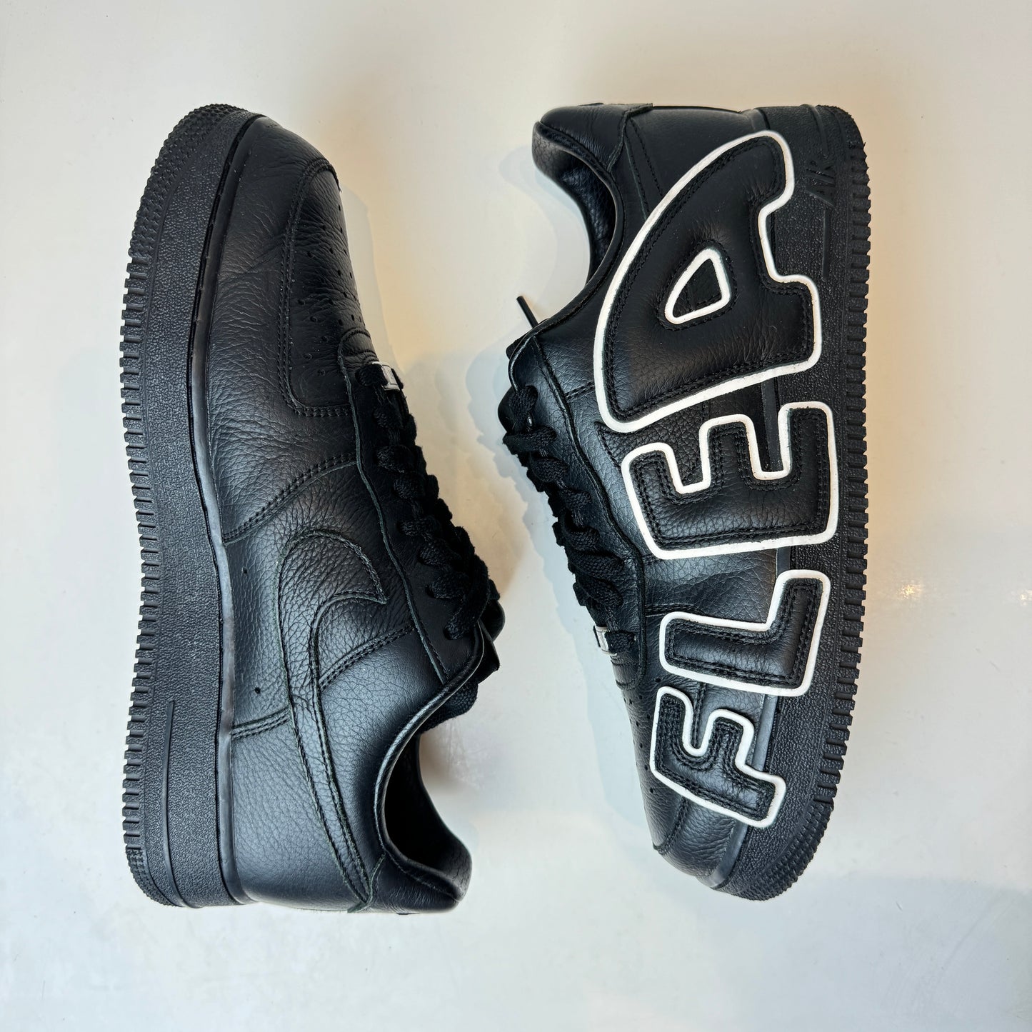 HJ8463 001 Nike Air Force 1 Low Cactus Plant Flea Market Black (2024) [USED] - 9.5 M (Used)