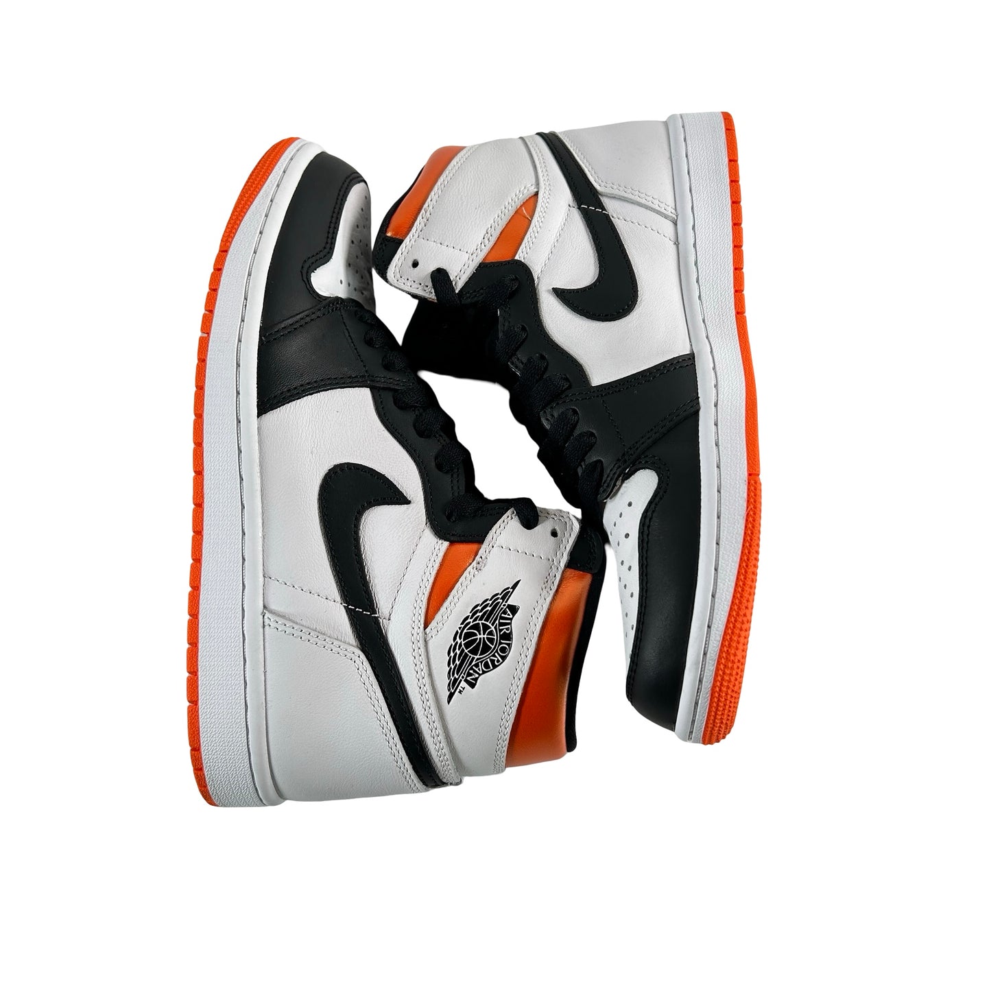 555088 180 Jordan 1 Retro High Electro Orange [USED] - 8.5 M (Used)