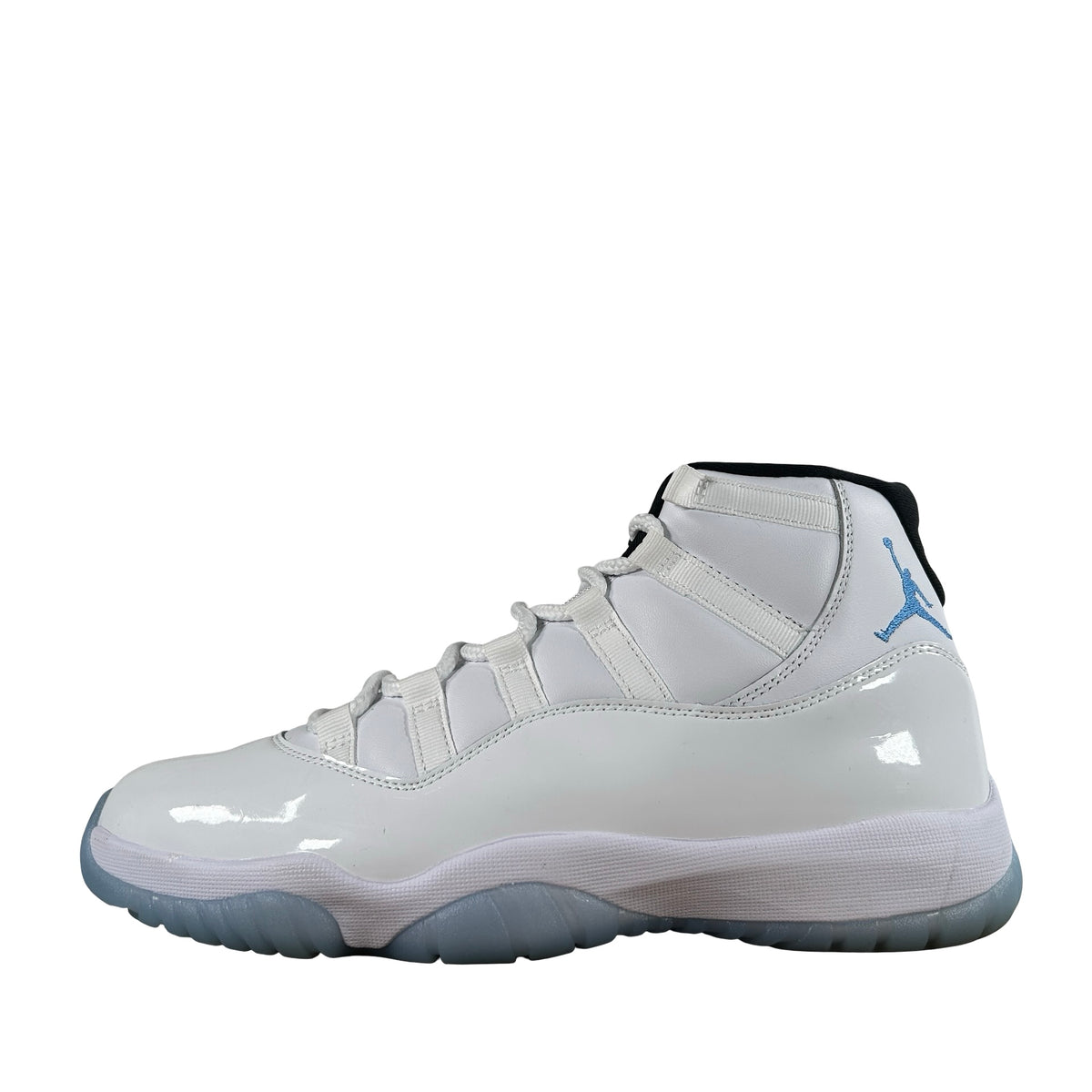 CT8012 104 Jordan 11 Retro Legend Blue (2024) [USED] - 9.5 M (Used18)
