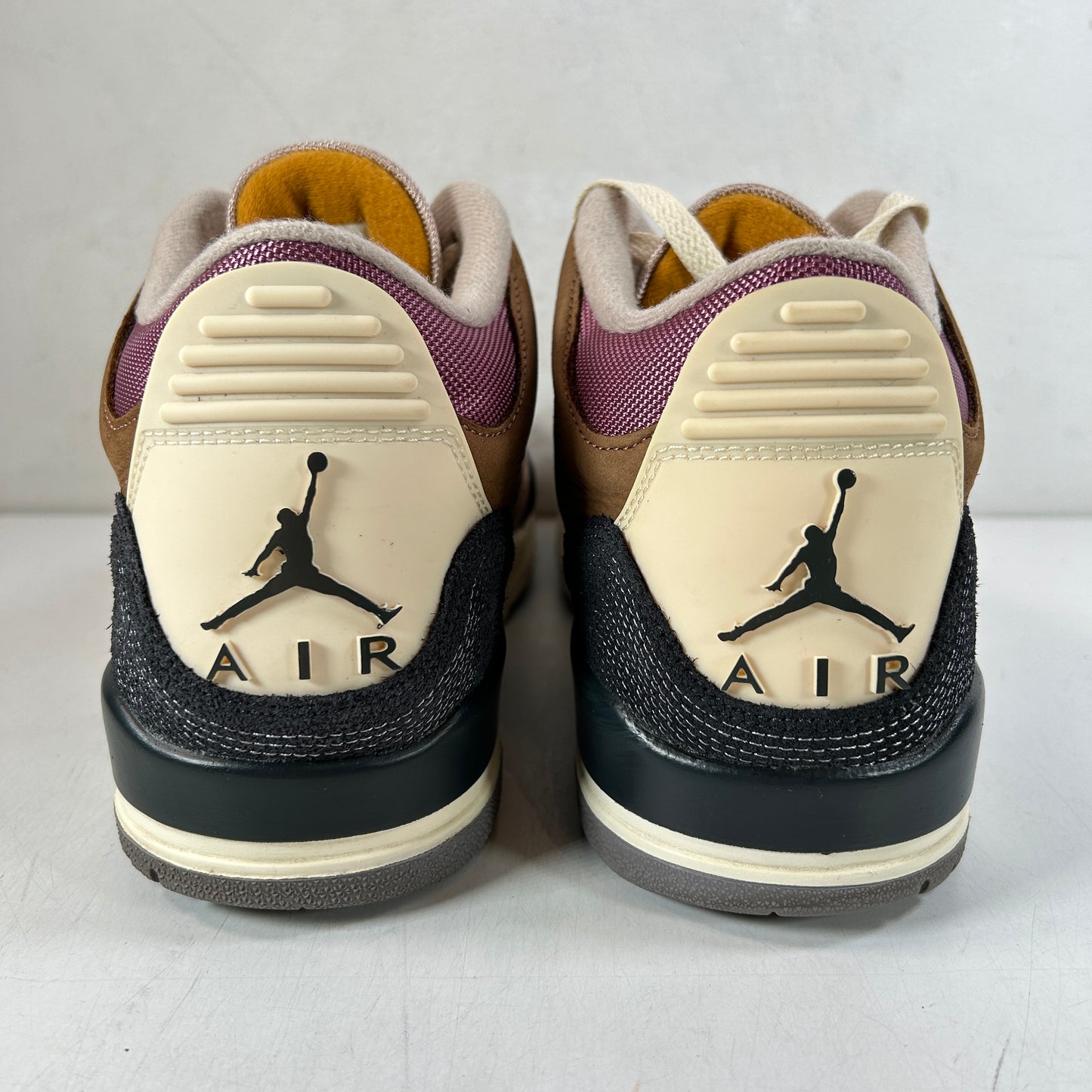 DR8869 200 Jordan 3 Retro Winterized Archaeo Brown [USED] - 10 M (Used)