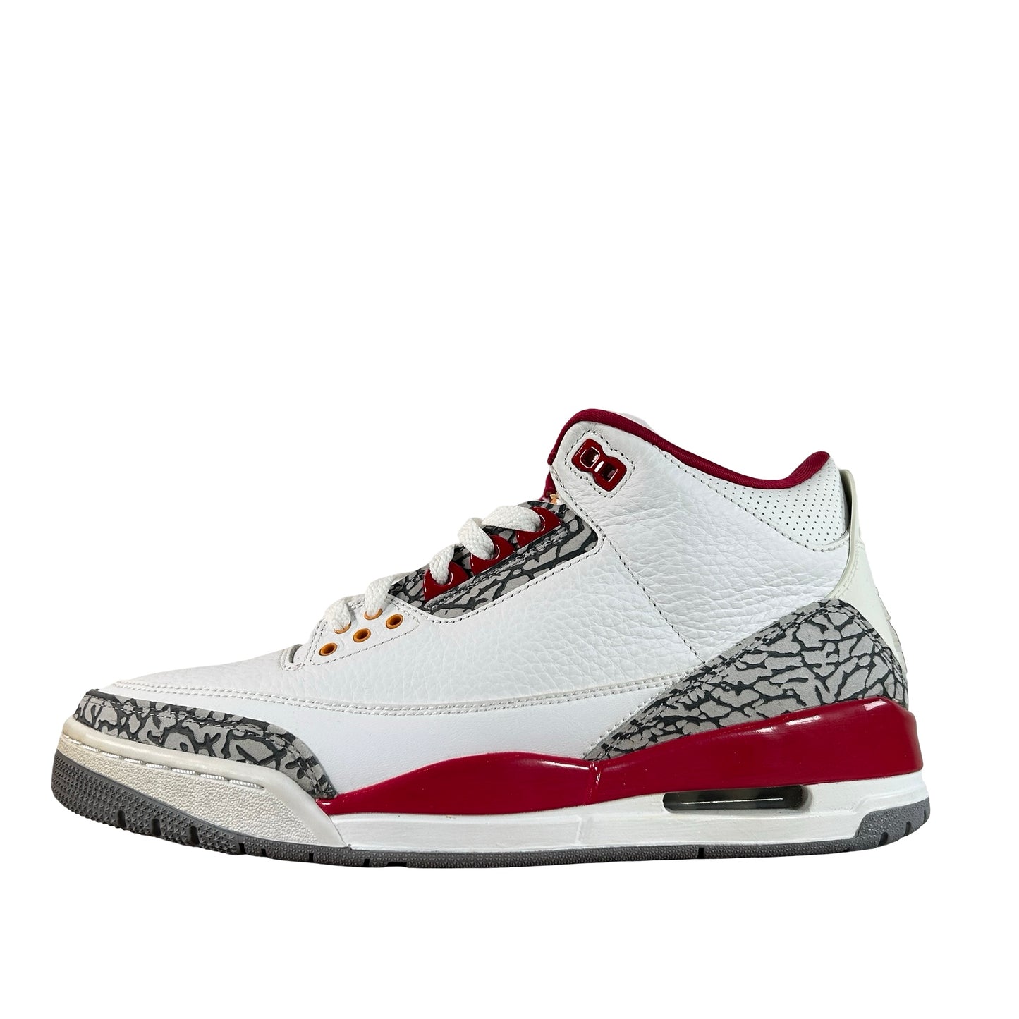 CT8532 126 Jordan 3 Retro Cardinal Red - 9 M (Yellowing2)