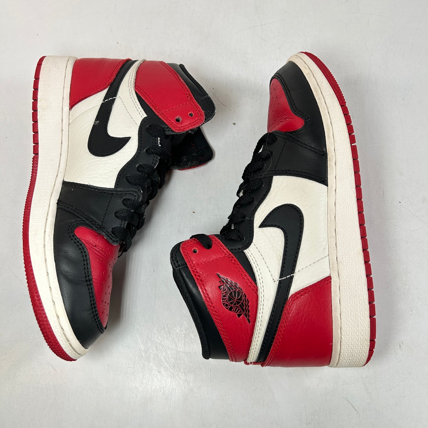 575441 610 Jordan 1 Retro High Bred Toe (GS) [USED] - 5.5 Y (Used)