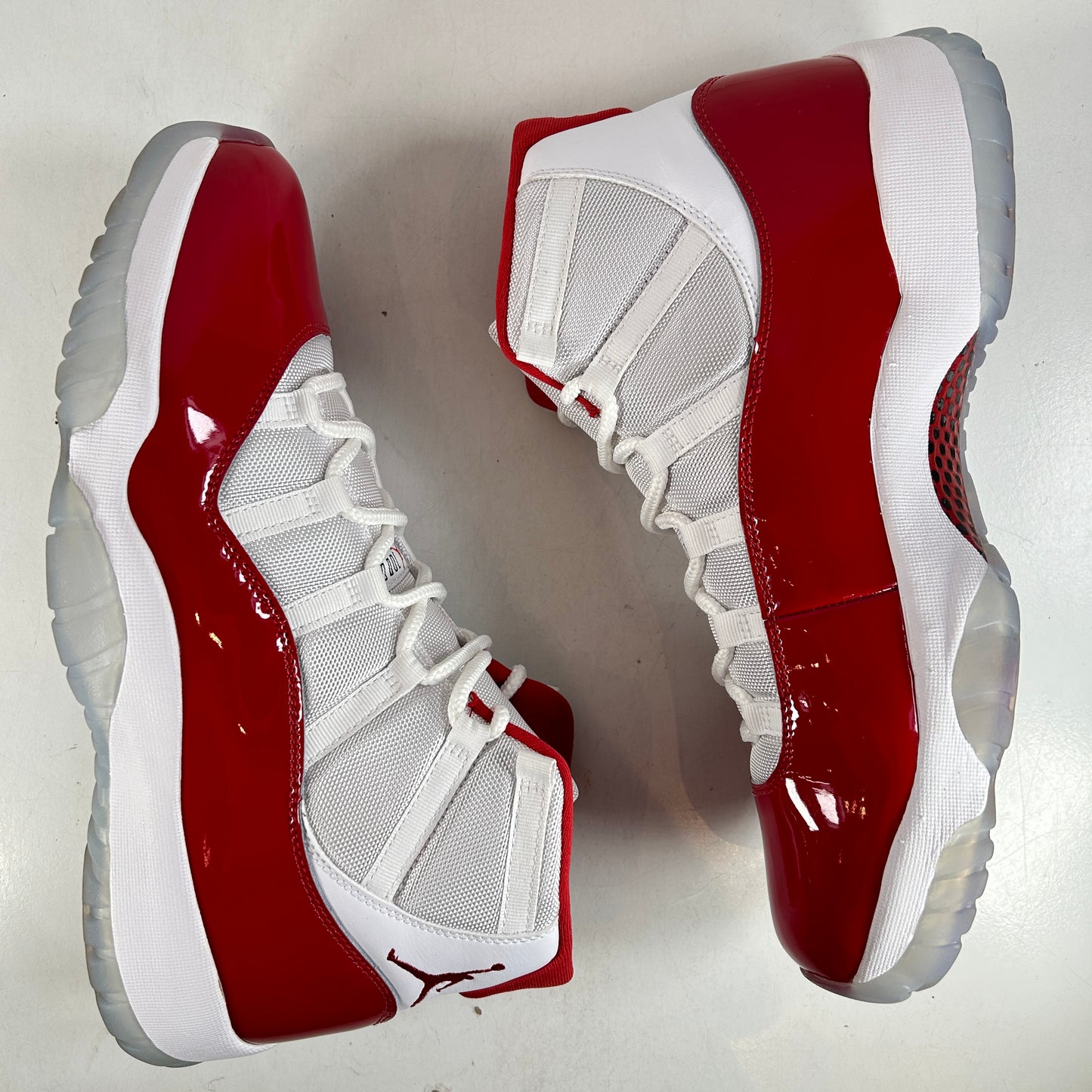 CT8012 116 Jordan 11 Retro Cherry (2022) [USED] - 14 M (Used)