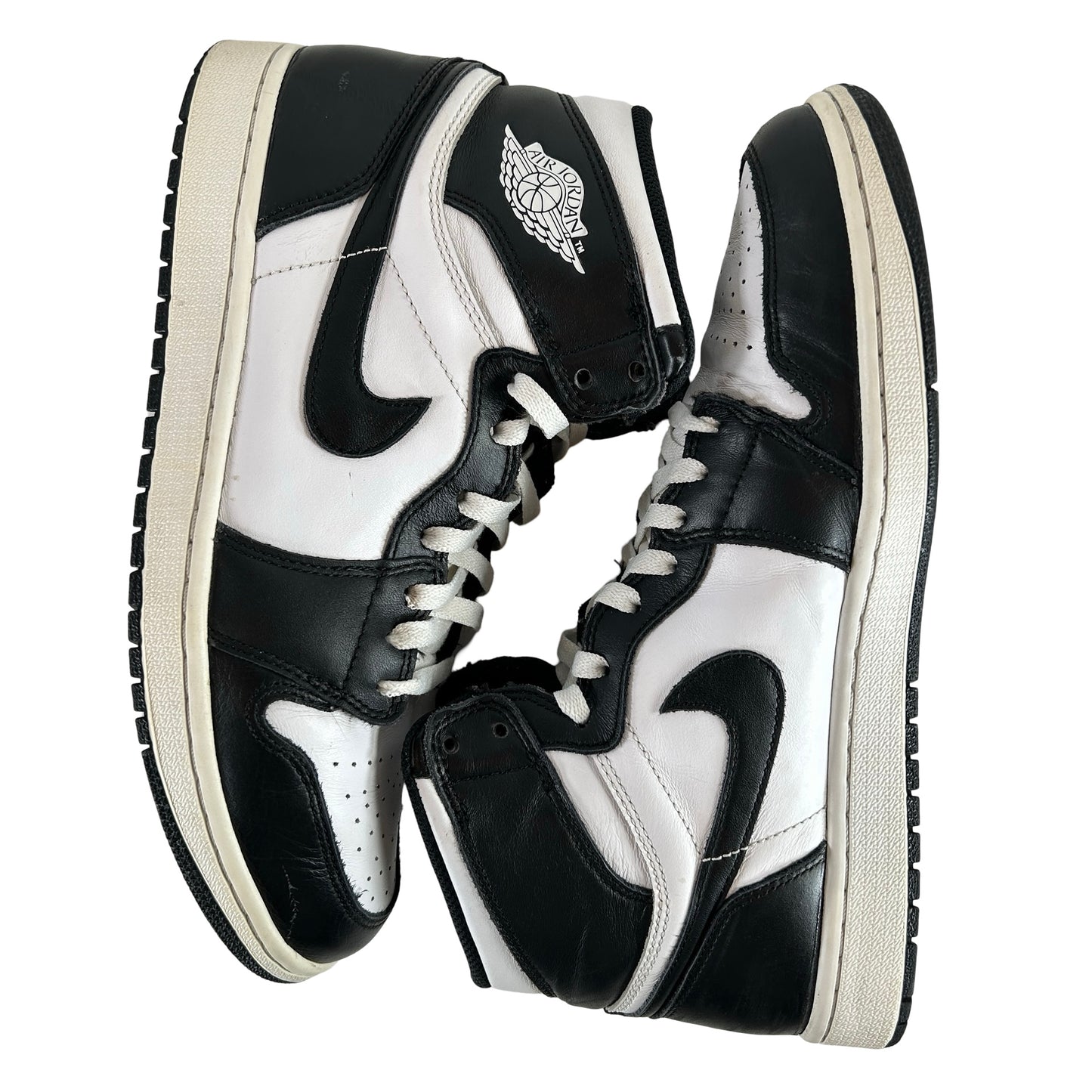 555088 010 Jordan 1 Retro Black White (2014) [USED] - 10.5 M (Used)