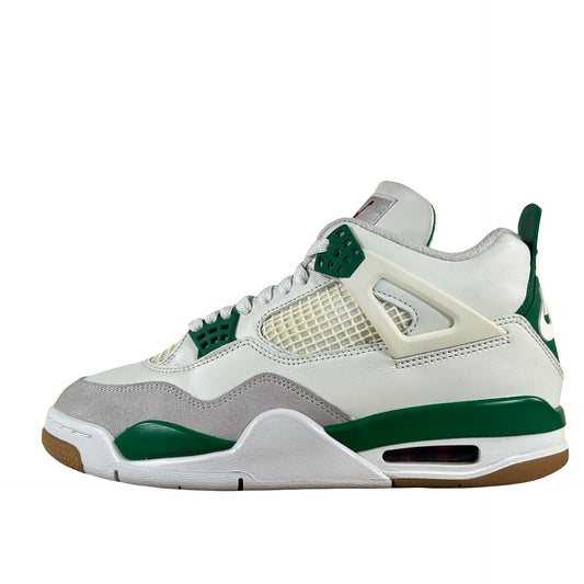 DR5415 103 Jordan 4 Retro SB Pine Green [USED] - 9 M (Used21)