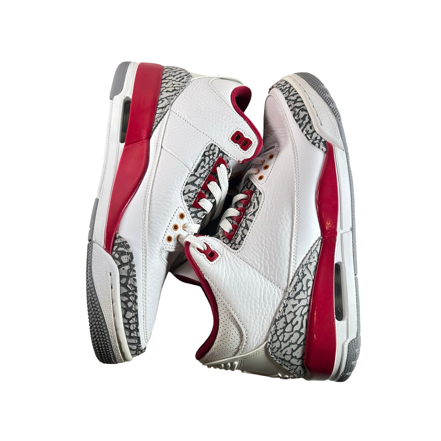 CT8532 126 Jordan 3 Retro Cardinal Red - 9 M (Yellowing2)