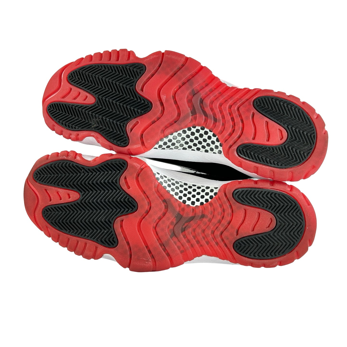 378037 061 Jordan 11 Bred (2019) [USED] - 13 M (Used) (Replace Box)