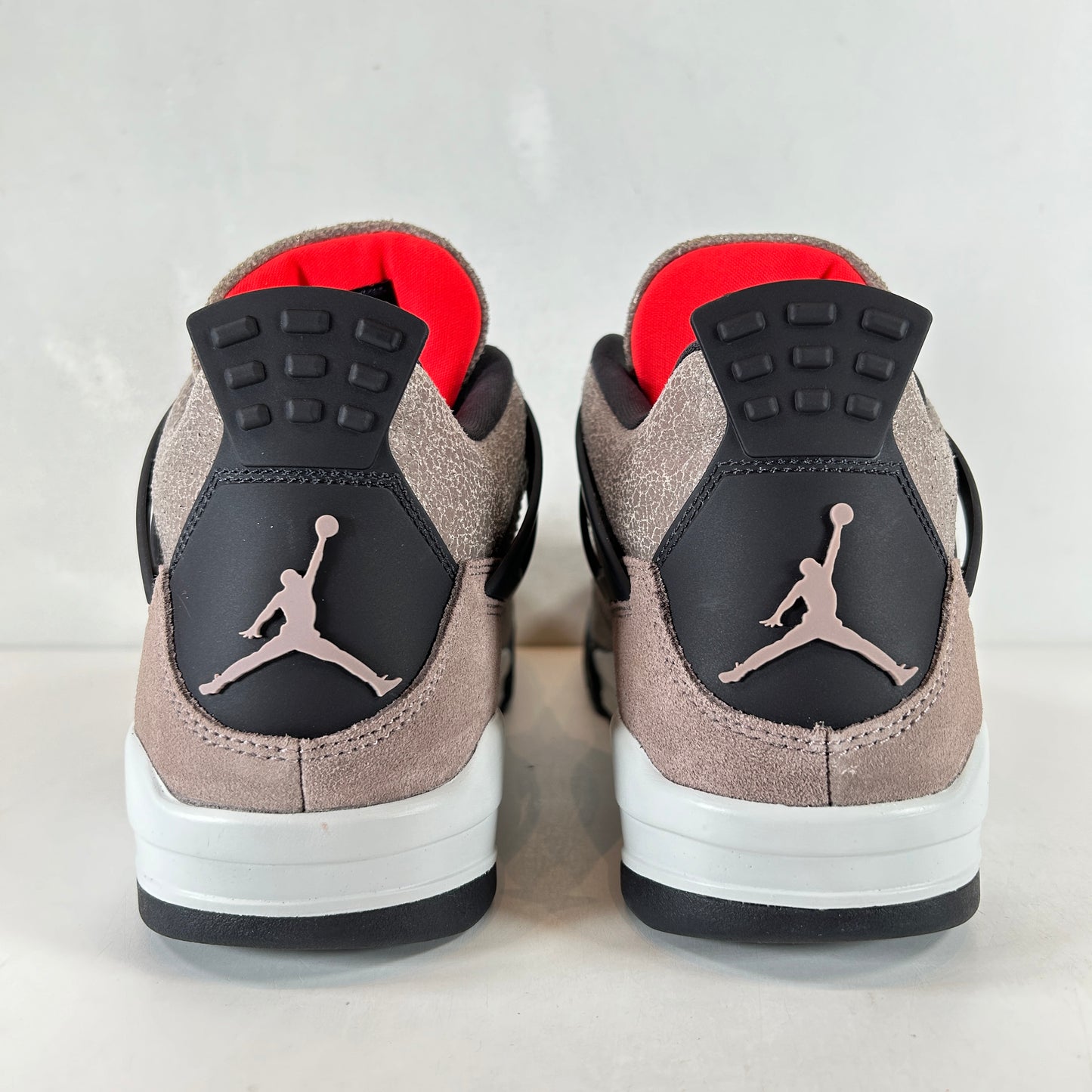 DB0732 200 Jordan 4 Taupe Haze [USED] - 10 M (Used2)