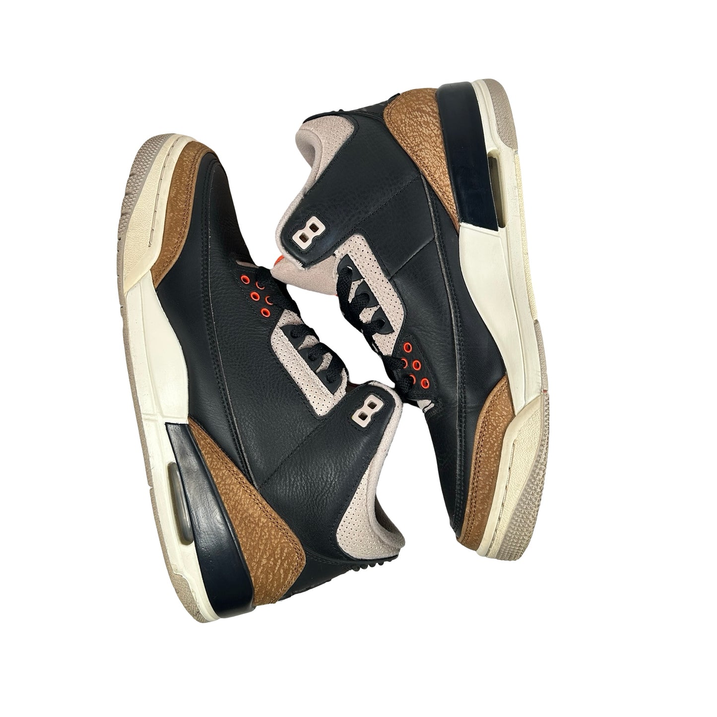 CT8532 008 Jordan 3 Retro Elefante del Desierto