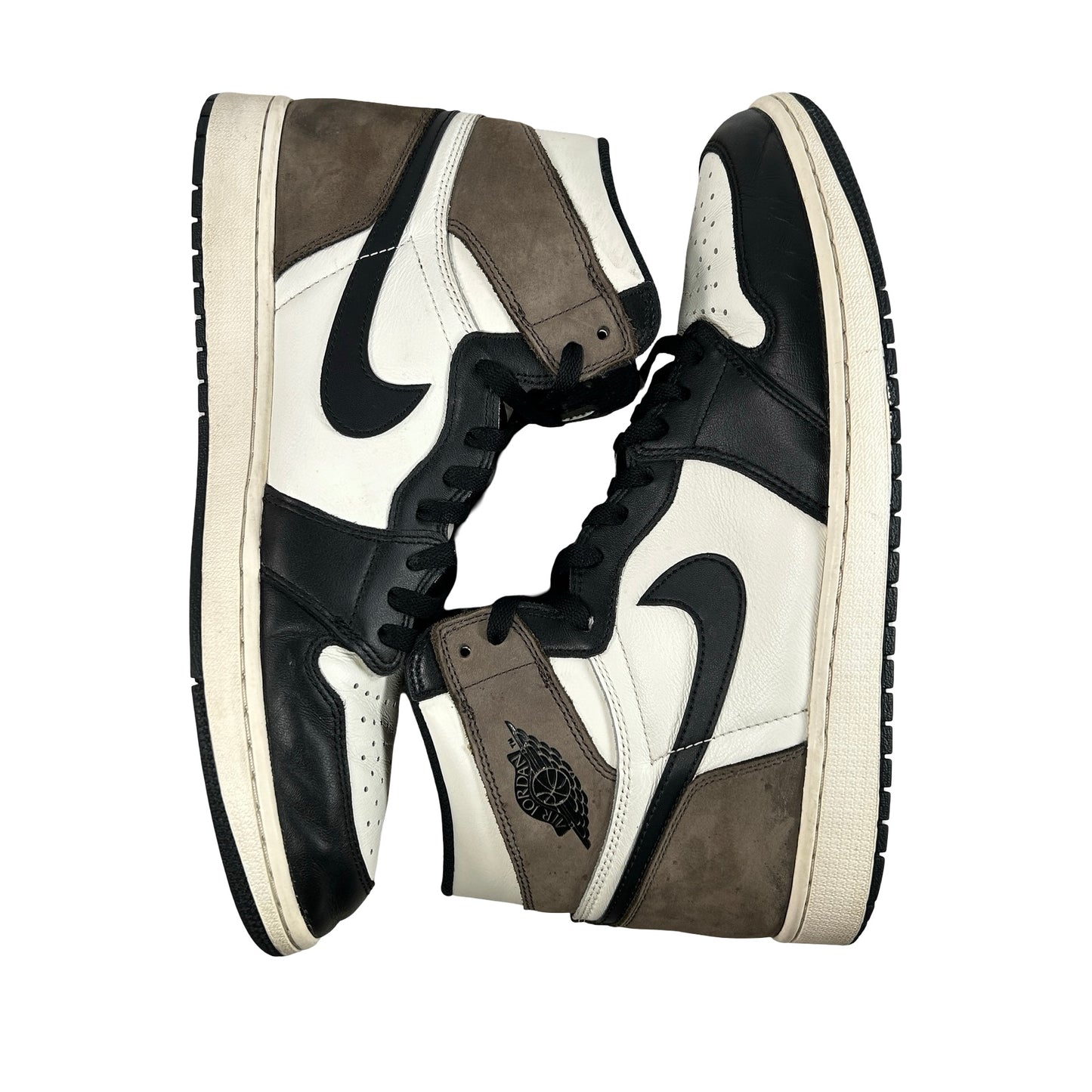 555088 105 Jordan 1 Mocha [USED] - 13 M (Used3)