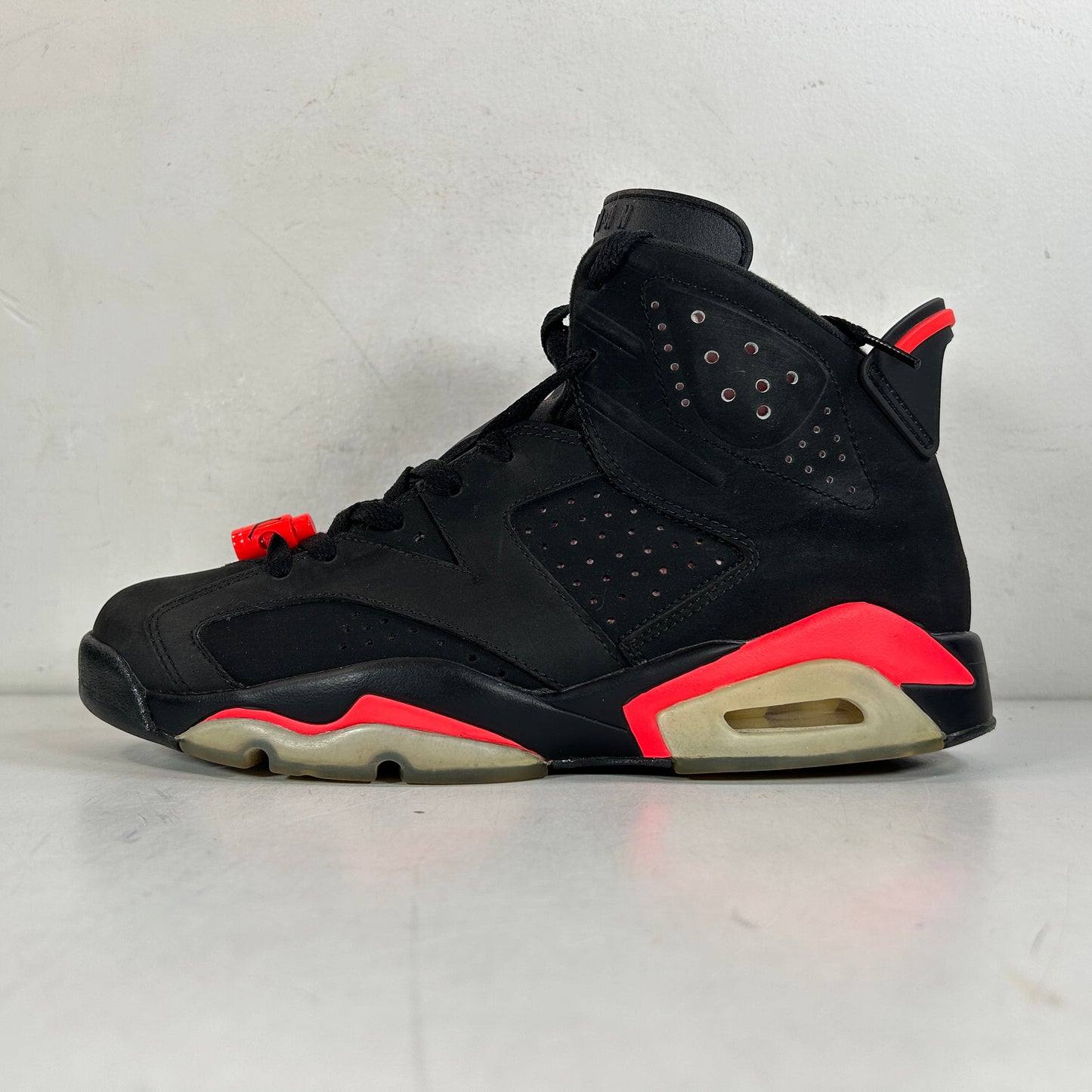 384664 023 Jordan 6 Retro Infrared Black (2014) [USED] - 8.5 M (Used2)