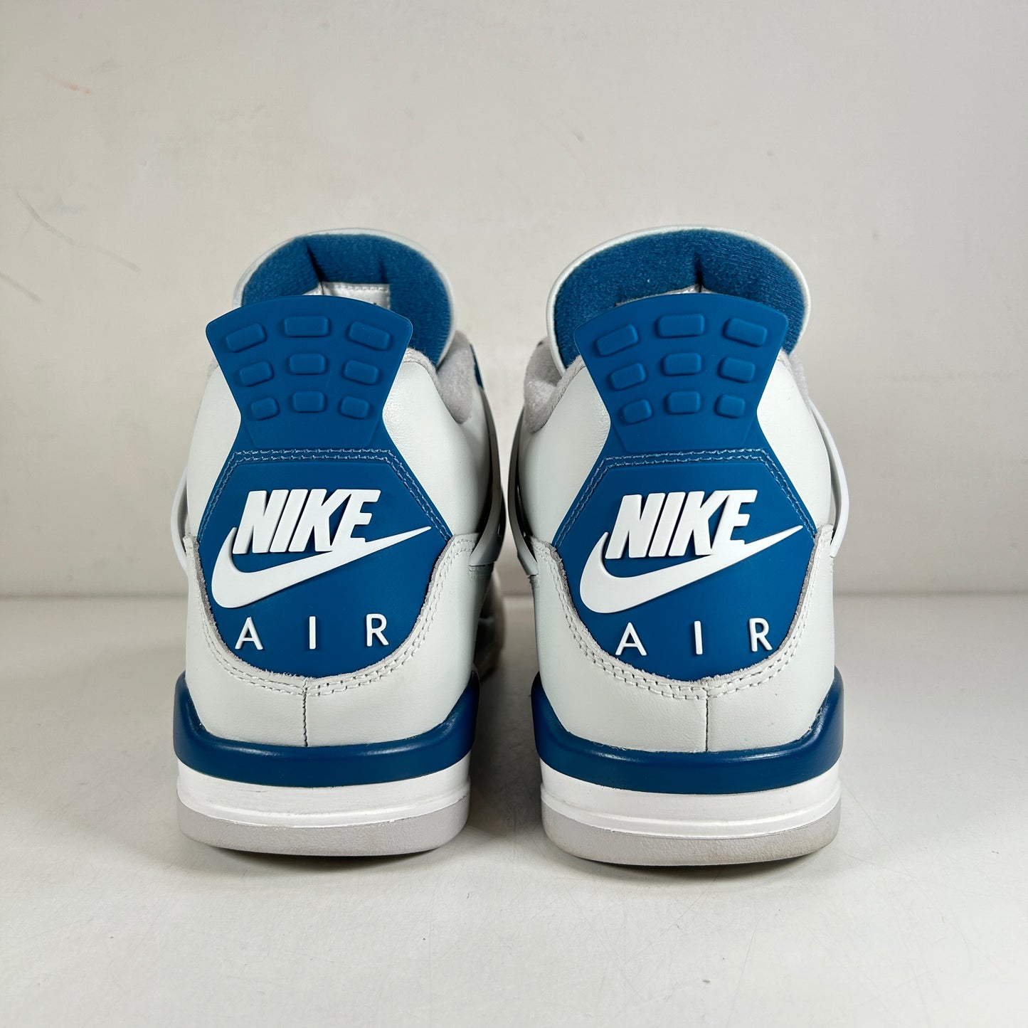 FV5029 141 Jordan 4 Retro Military Blue (2024) [USED] - 11 M (Used) (No Box)