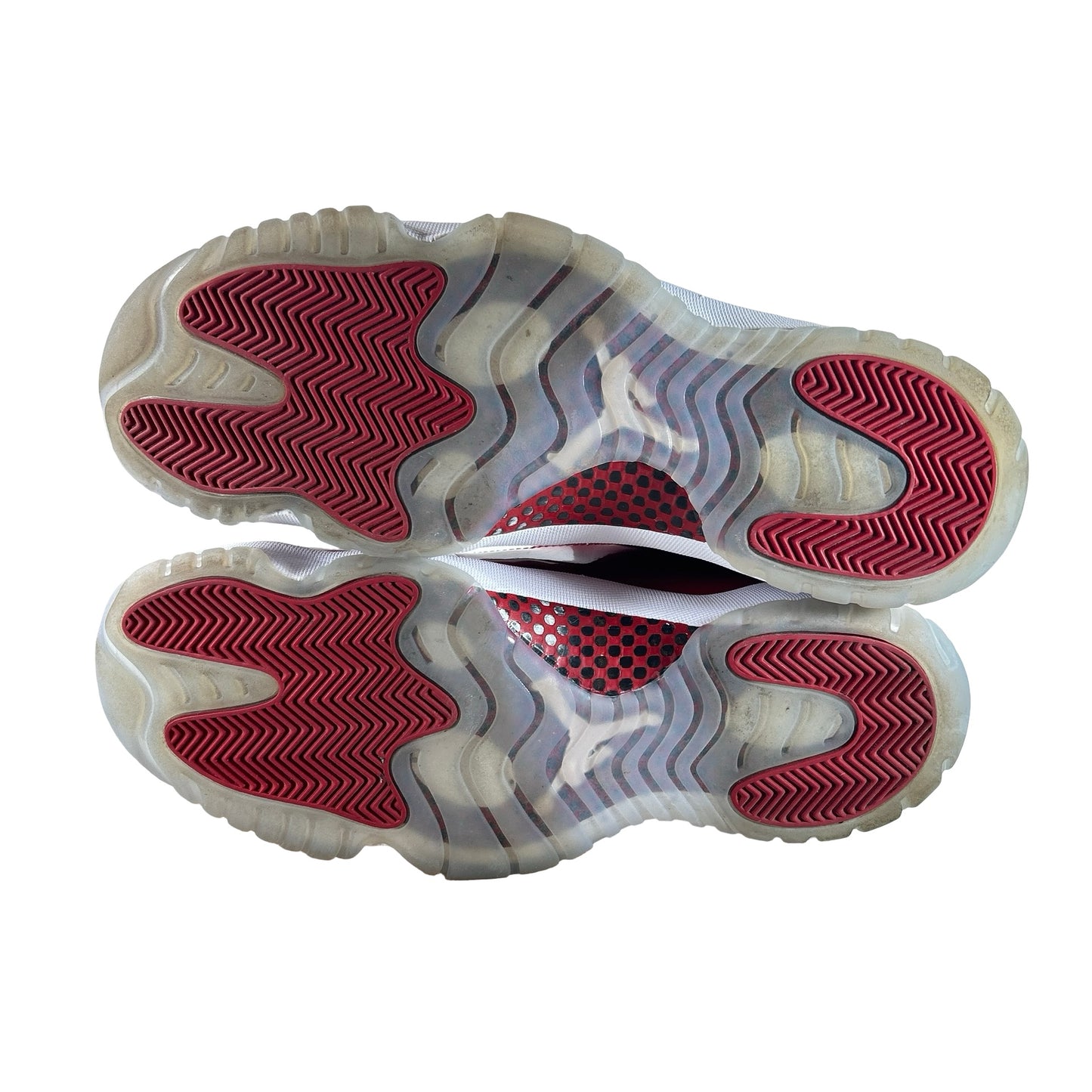 CT8012 116 Jordan 11 Retro Cereza (2022)