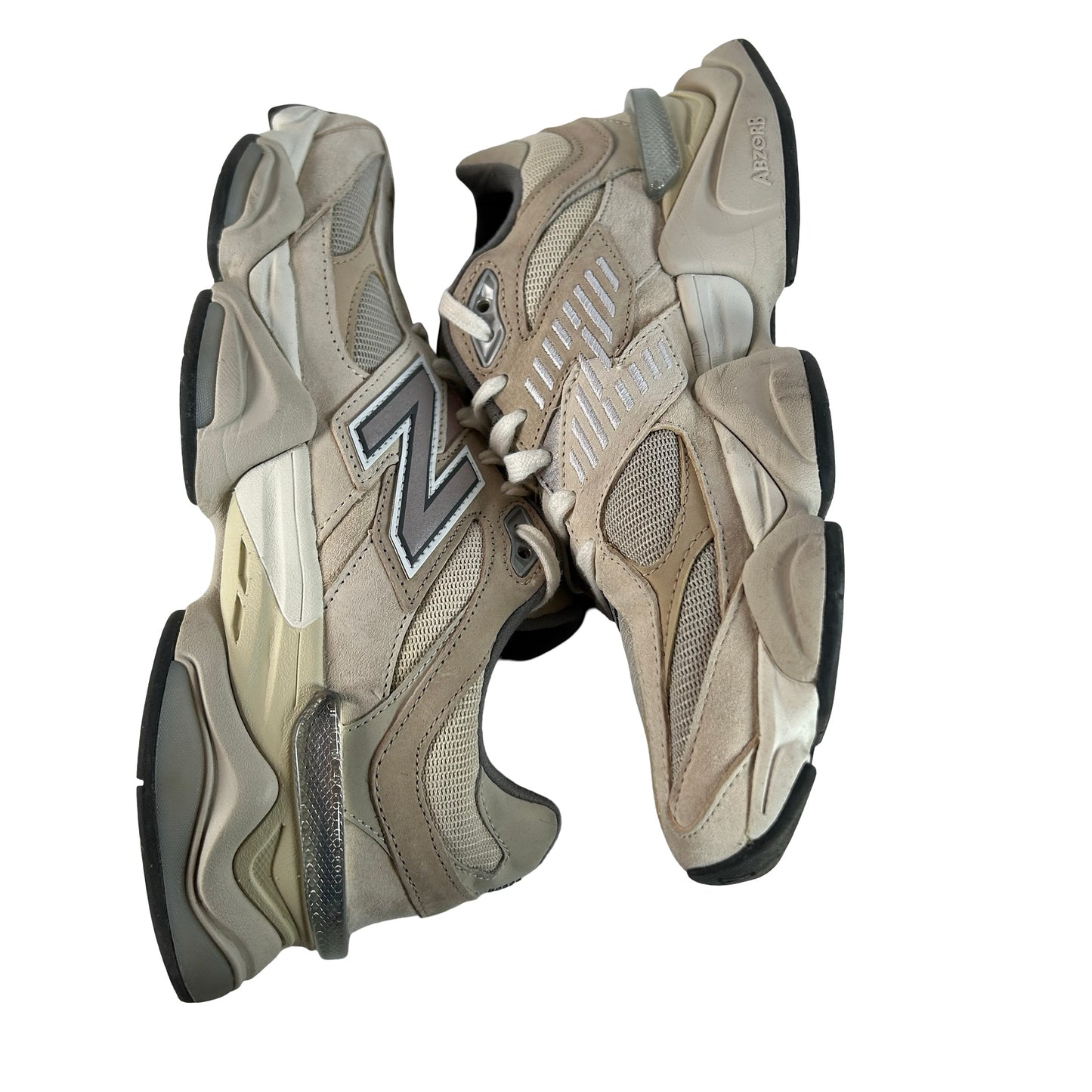 U9060MAC New Balance 9060 Sea Salt [USED] - 8.5 M (Used)