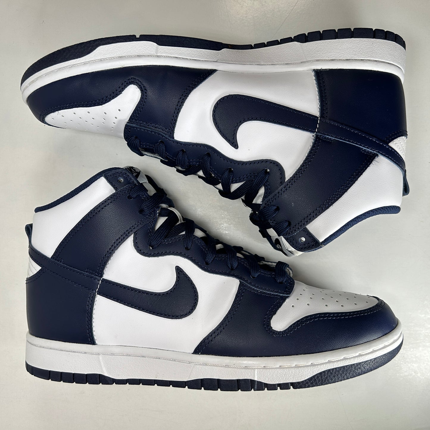 DD1399 104 Nike Dunk High Championship Navy [USED] - 9 M (Used)