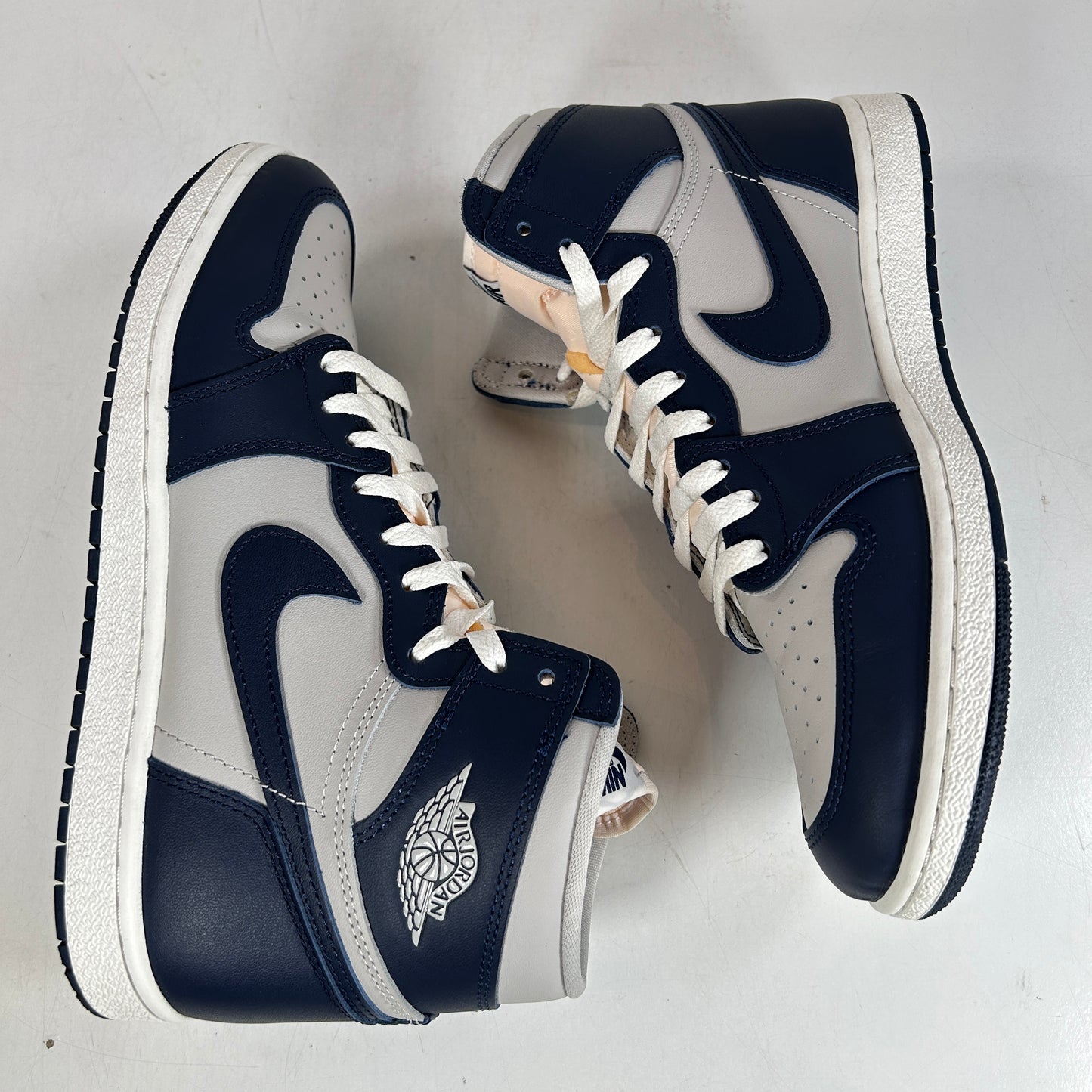 BQ4422 400 Jordan 1 High 85 Georgetown [USED] - 10 M (Used)