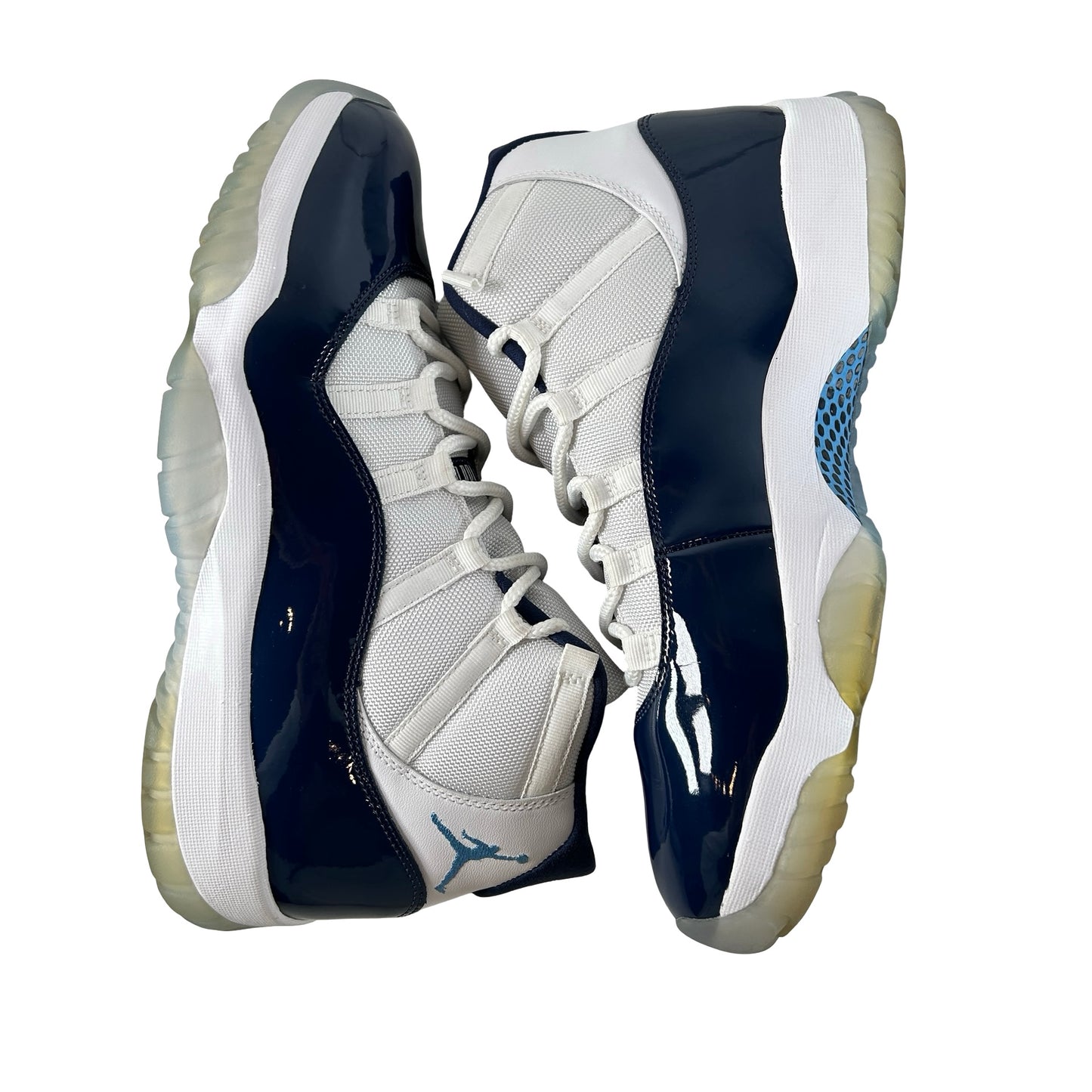 378037 123 Jordan 11 Retro UNC Win Like 82 [USED] - 13 M (Used)