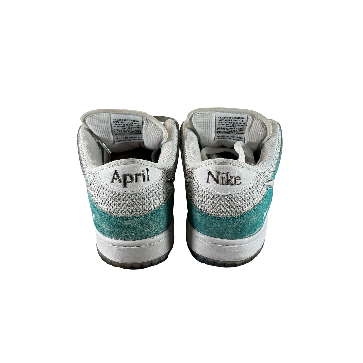 FN0619 600 Nike SB Dunk Low “City of Love” [USED] - 12 M (Used)