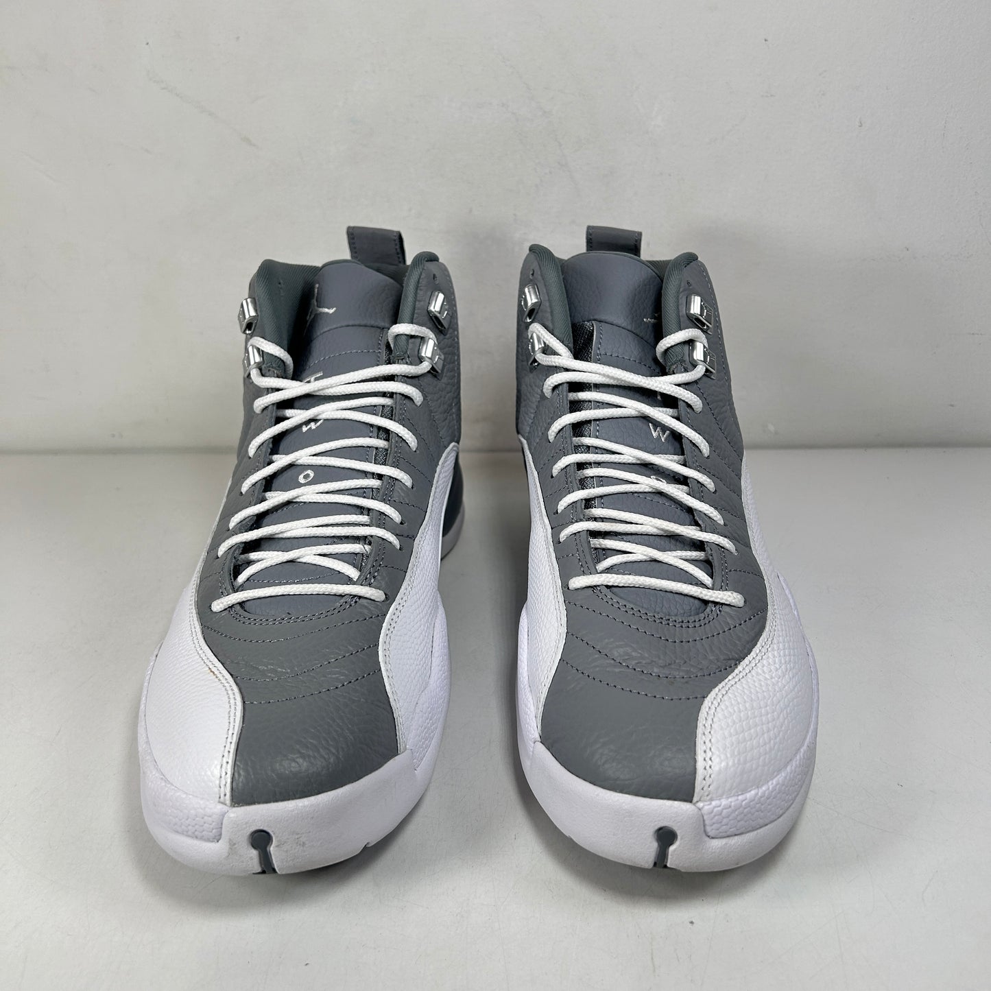 CT8013 015 Jordan 12 Retro Stealth [USED] - 13 M (Used)