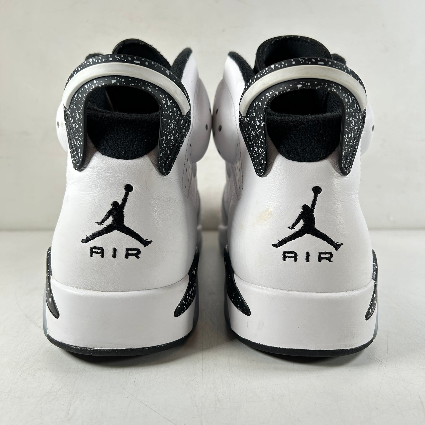 CT8529 112 Jordan 6 Retro Reverse Oreo [USED] - 14 M (Used) (No Box)