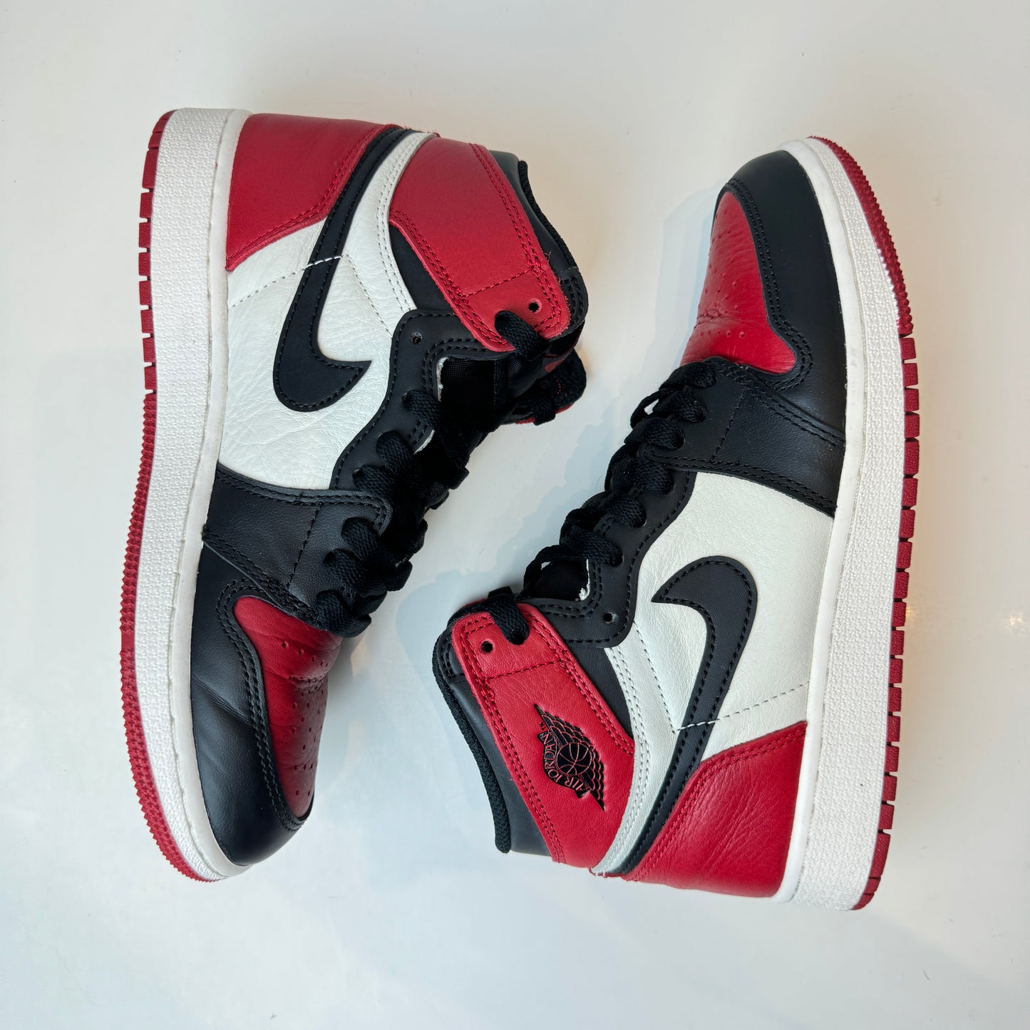 575441 610 Jordan 1 Retro High Bred Toe (GS) [USED] - 5 Y (Used)