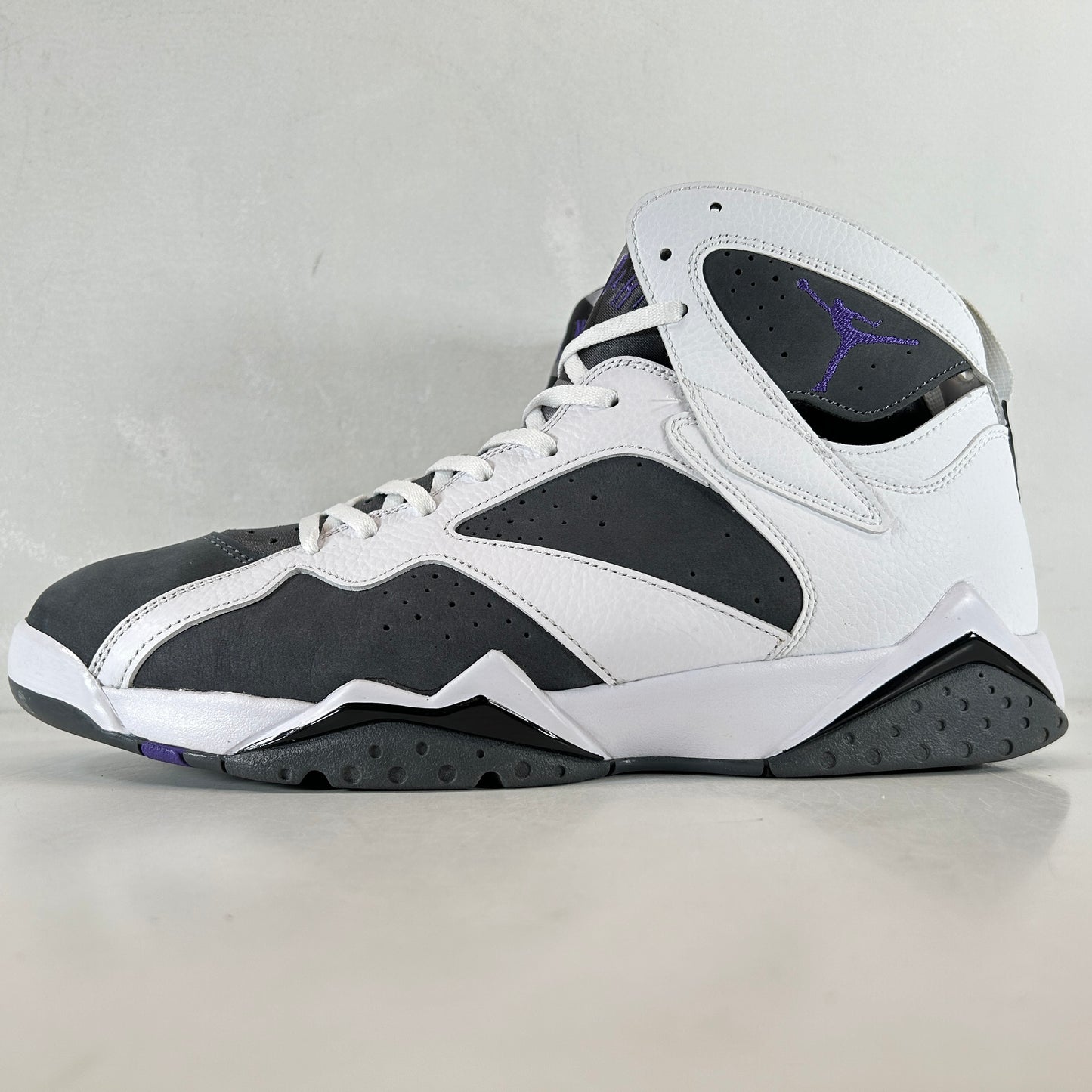 CU9307 100 Jordan 7 Flint [USED] - 13 M (Used)