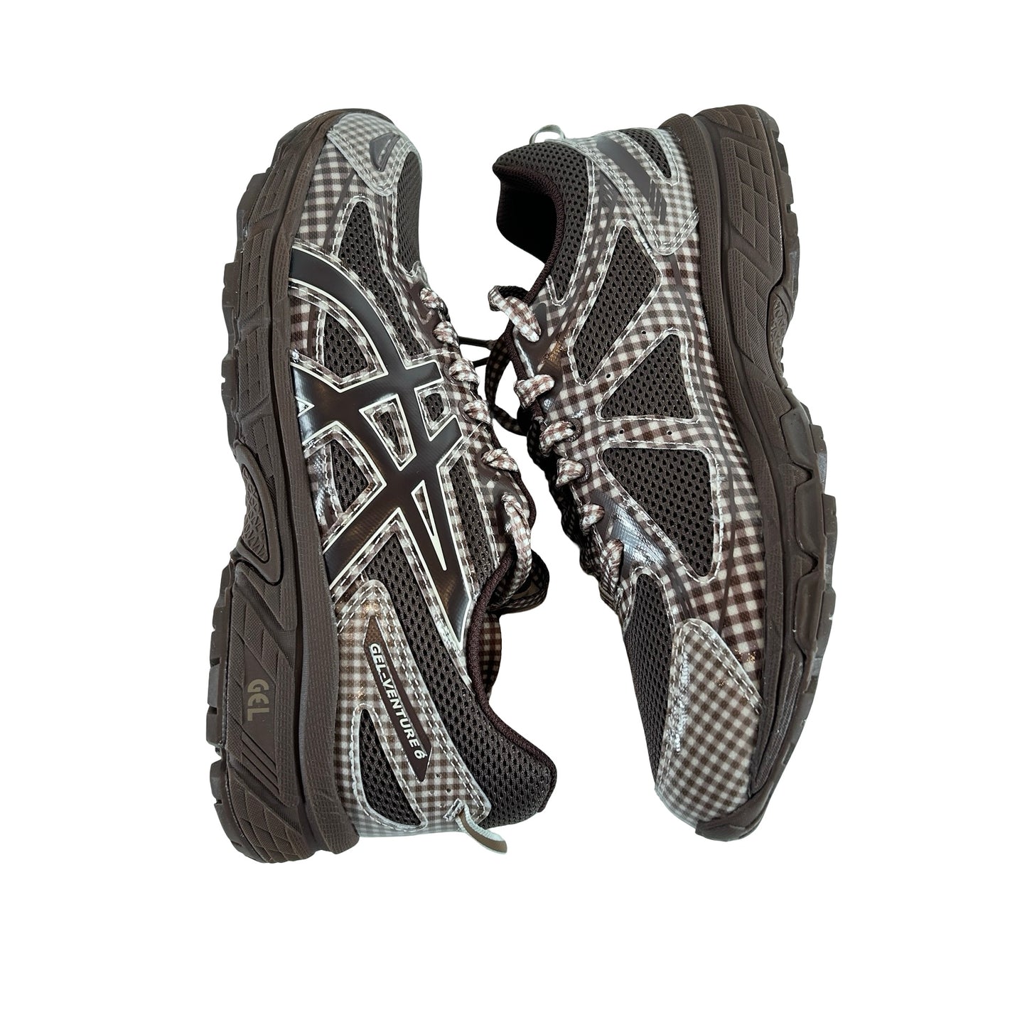 1203A712 200 SICS Gel-Venture 6 Story mfg. Reddish Brown Gingham [USED] - 9.5 M (Used)