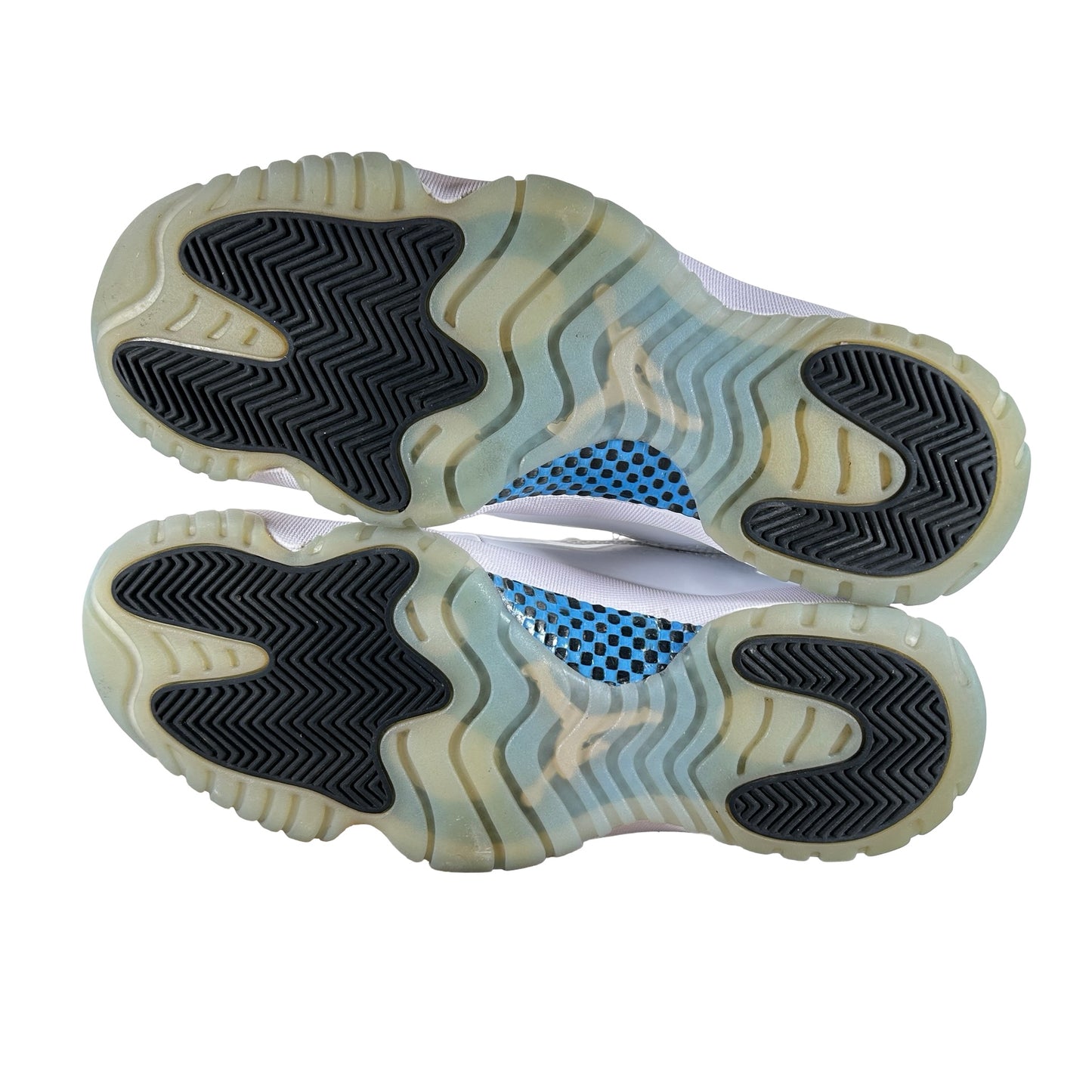 CT8012 104 Jordan 11 Retro Legend Blue (2024) [USED] - 11 M (Used14)