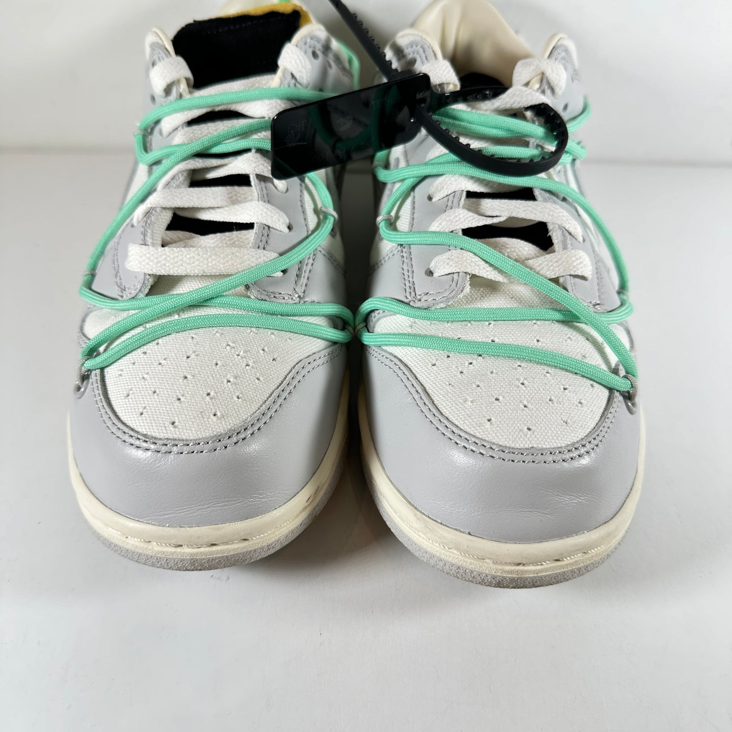 DM1602 114 Nike Dunk Low Off-White Lot 4 [USED] - 8.5 M (Used)