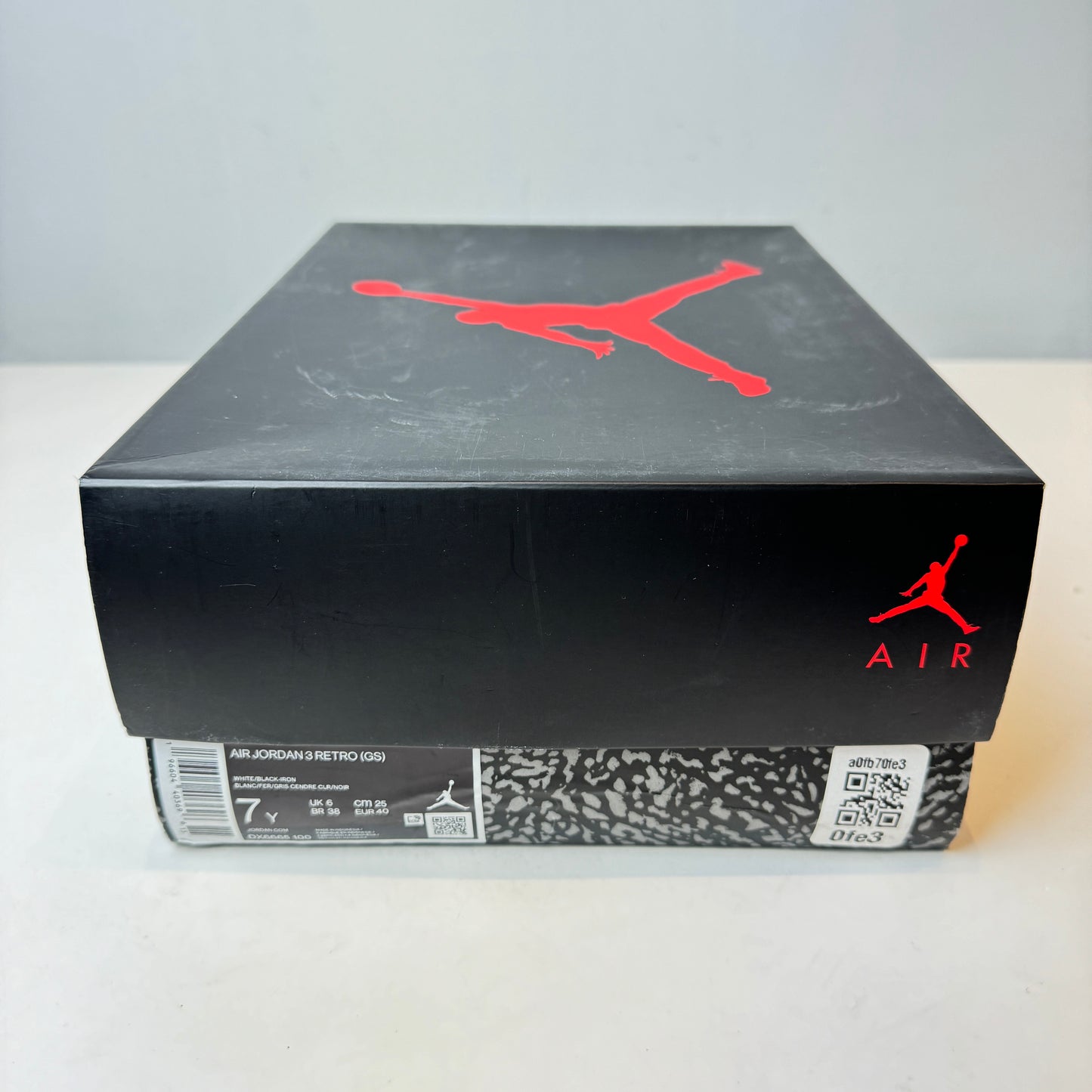 DX6665 100 Jordan 3 Retro Hide N' Sneak (GS) [USED] - 7 Y (Used)