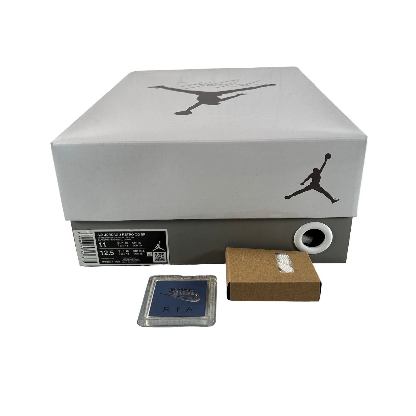 HV8571 100 Jordan 3 Retro OG SP A Ma Maniére Diffused Blue [USED] - 11 M (Used)