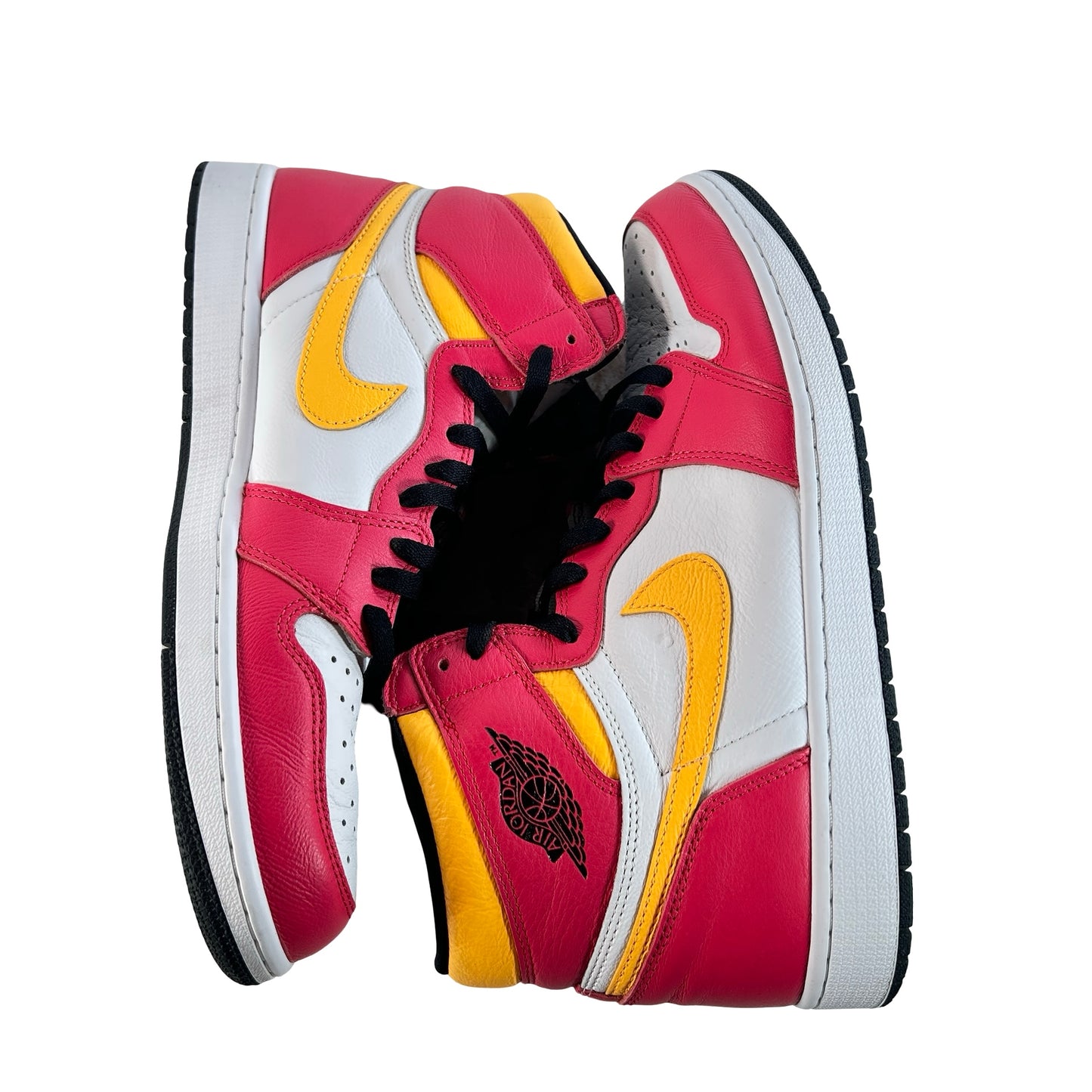 555088 603 Jordan 1 Retro High OG Light Fusion Red [USED] - 13 M (Used)