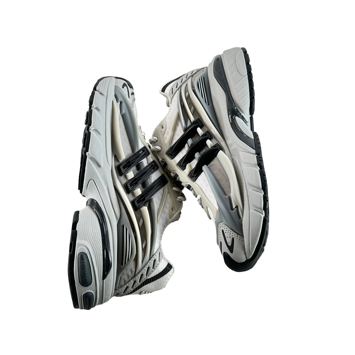 JP9265 adidas Adistar Jellyfish Pharrell Williams Solid Grey Black - 6 M (Promo Sample)