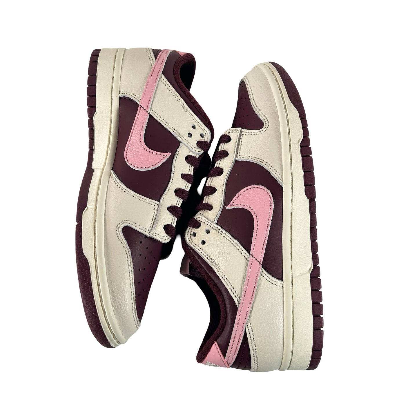 DR9705 100 Nike Dunk Low Retro PRM Valentine's Day (2023) [USED] - 6 M (Used) (No Box)
