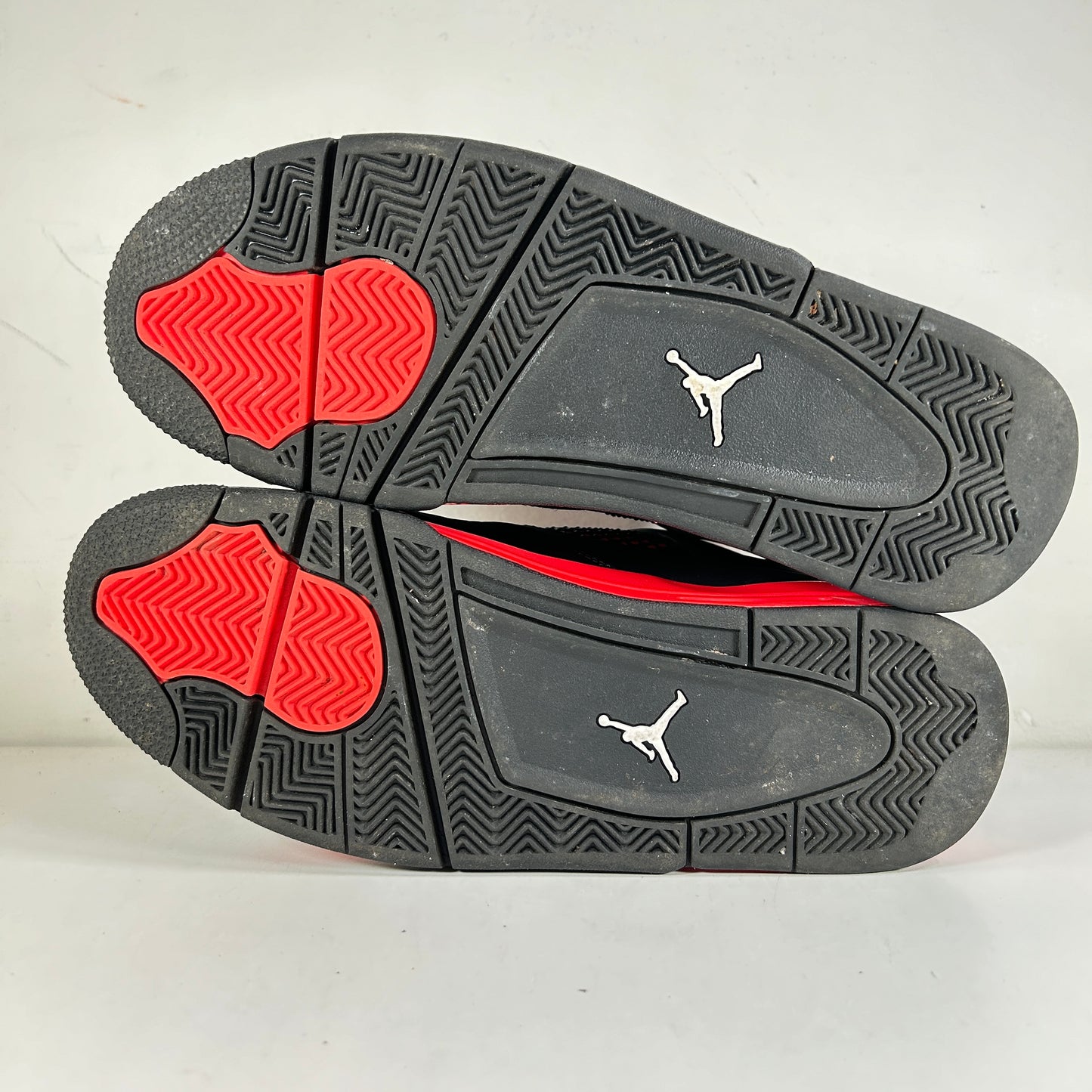 CT8527 016 Jordan 4 Retro Red Thunder [USED] - 10.5 M (Used2)