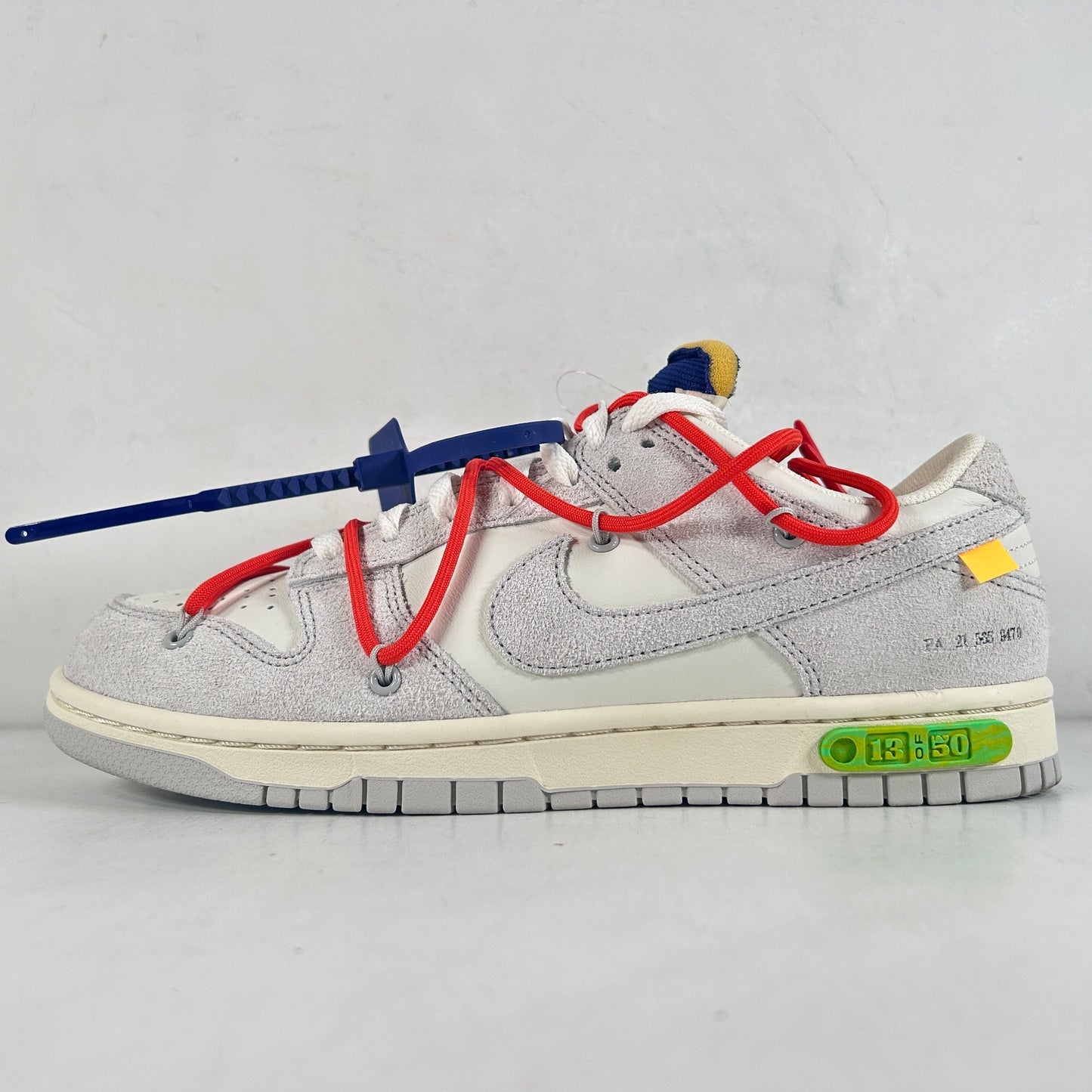 DJ0950 110 Nike Dunk Low Off-White Lot 13 - 8.5 M (VNDS)