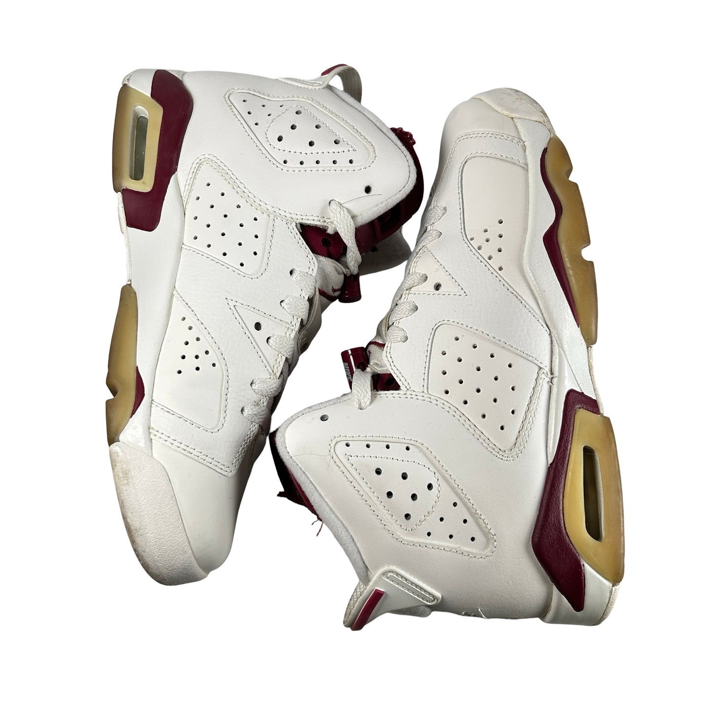 836016 192 Jordan 6 Retro Maroon (2015) (GS) [USED] - 6 Y (Used)