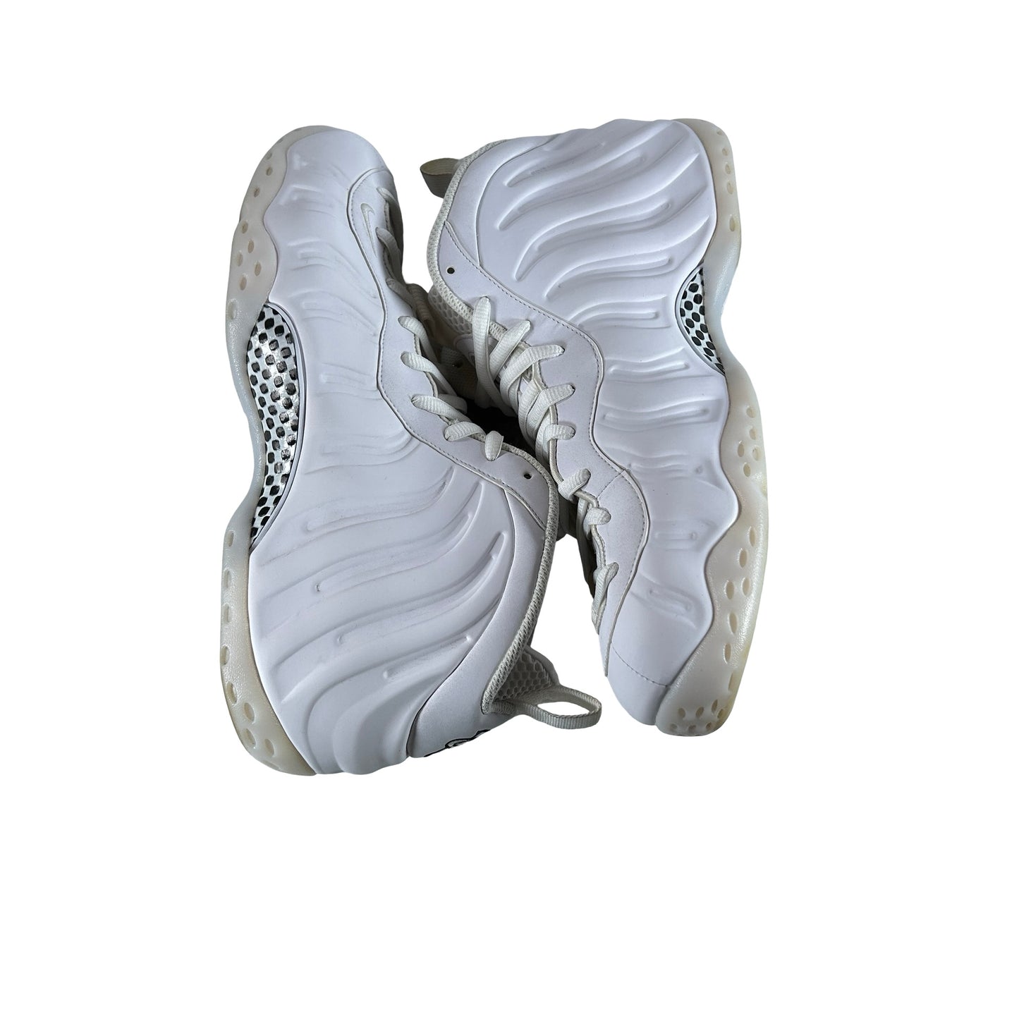 HJ5195 100 Nike Air Foamposite One Triple White [USED] - 11.5 M (Used)